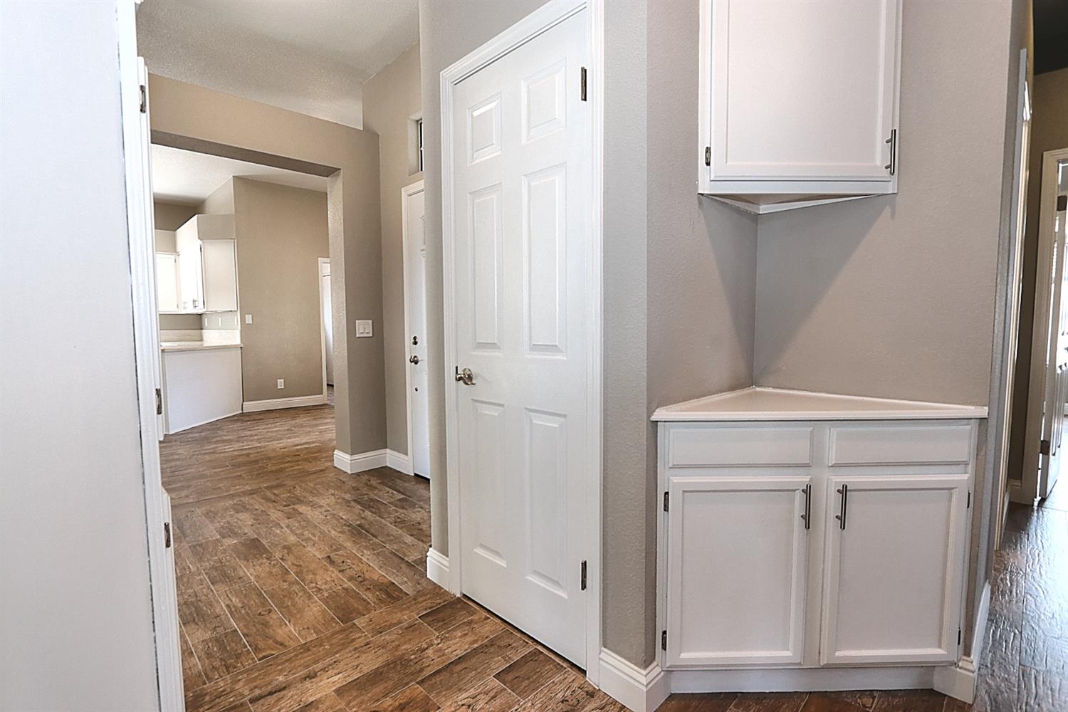 Sold, 3 Bedrooms, 2 Bathrooms, Single Family Home, Galt, 141 S Emerald Oak Dr, Galt, CA 95632-2640, Beth Christensen, Dunnigan Realtors, Top Agent