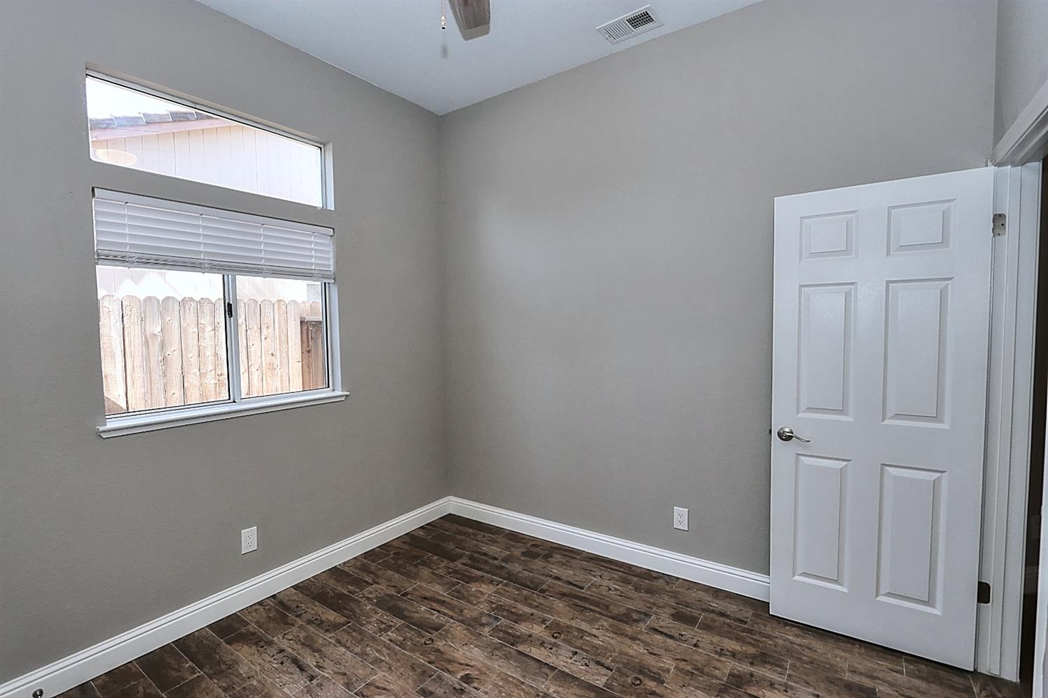 Sold, 3 Bedrooms, 2 Bathrooms, Single Family Home, Galt, 141 S Emerald Oak Dr, Galt, CA 95632-2640, Beth Christensen, Dunnigan Realtors, Top Agent