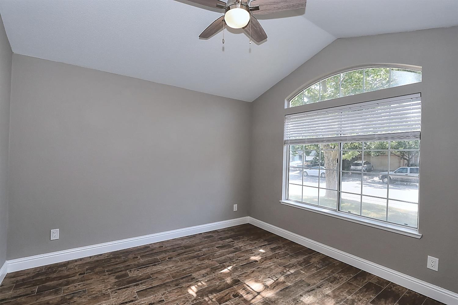 Sold, 3 Bedrooms, 2 Bathrooms, Single Family Home, Galt, 141 S Emerald Oak Dr, Galt, CA 95632-2640, Beth Christensen, Dunnigan Realtors, Top Agent