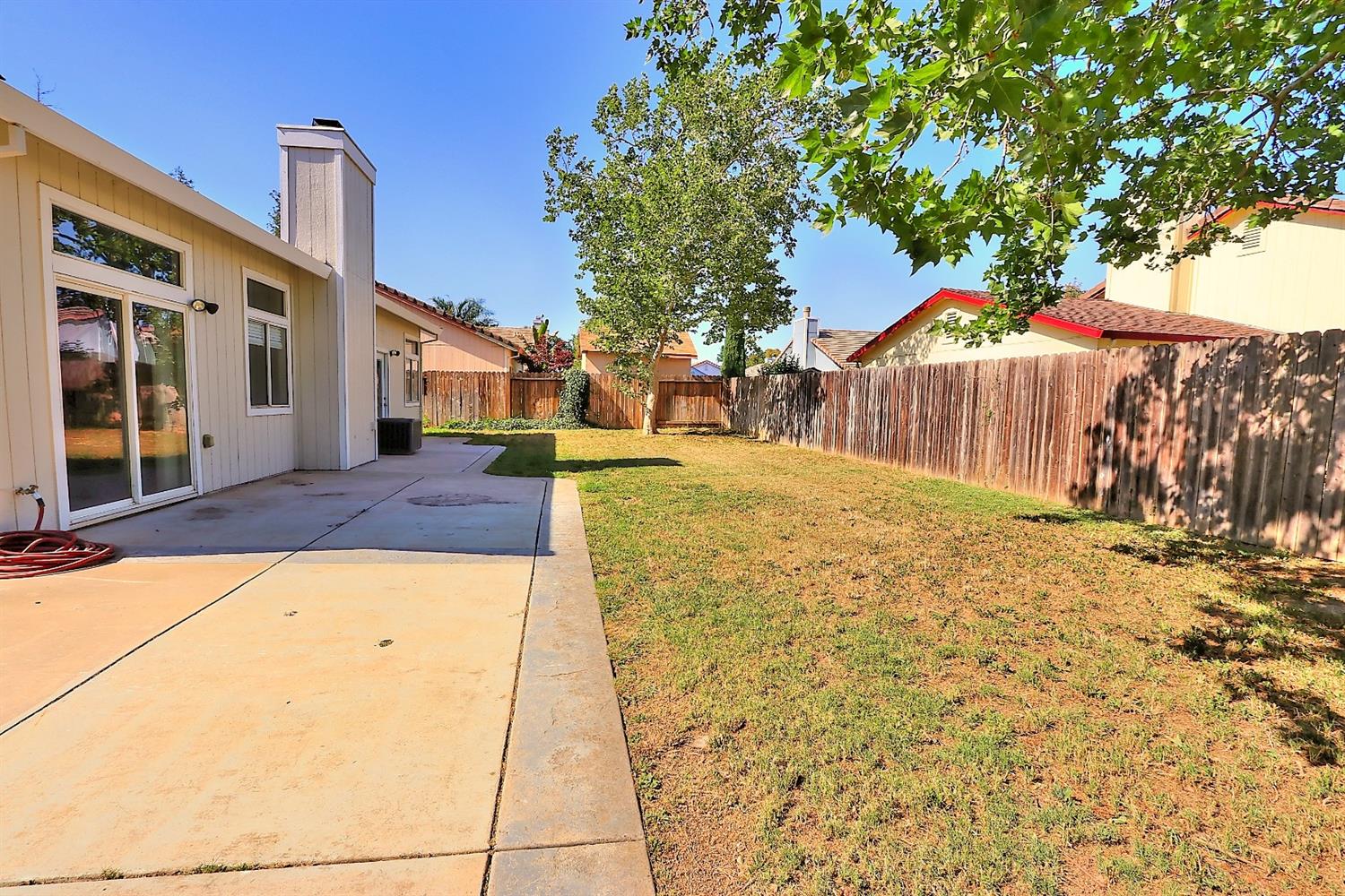 Sold, 3 Bedrooms, 2 Bathrooms, Single Family Home, Galt, 141 S Emerald Oak Dr, Galt, CA 95632-2640, Beth Christensen, Dunnigan Realtors, Top Agent