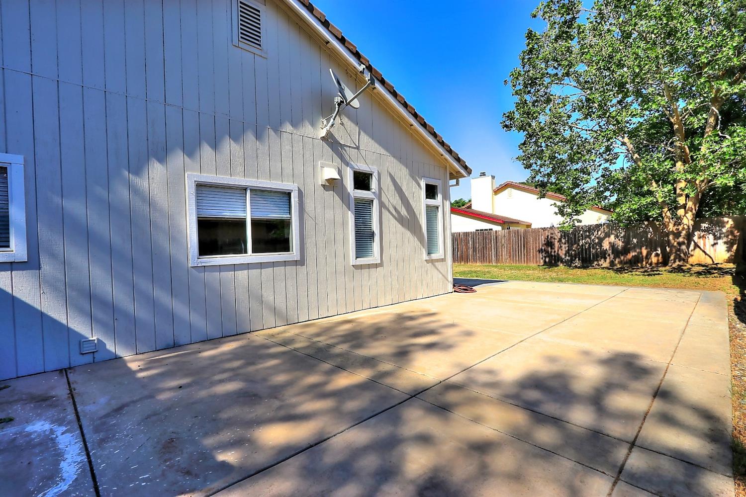 Sold, 3 Bedrooms, 2 Bathrooms, Single Family Home, Galt, 141 S Emerald Oak Dr, Galt, CA 95632-2640, Beth Christensen, Dunnigan Realtors, Top Agent