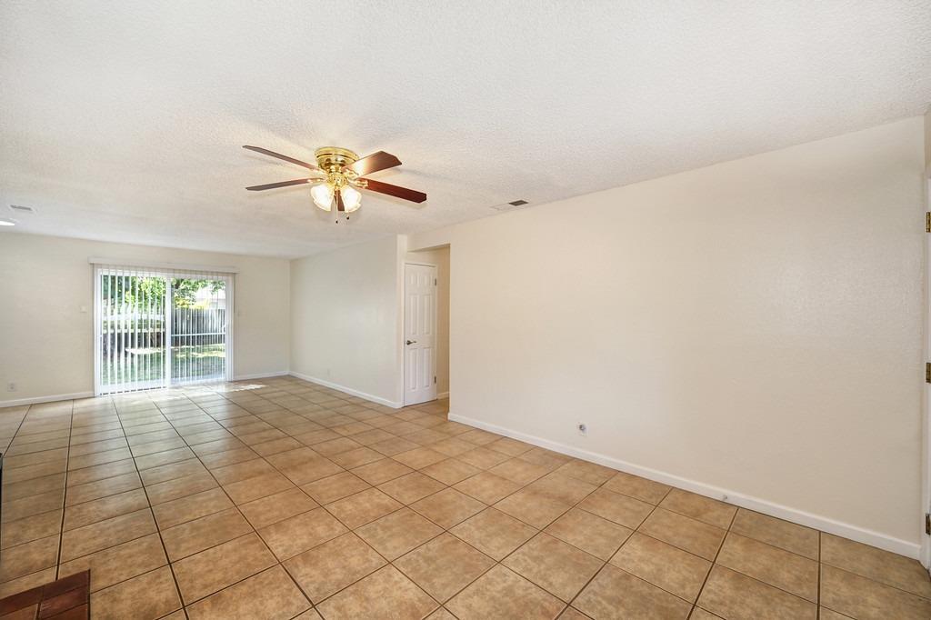 Sold, 3 Bedrooms, 2 Bathrooms, Single Family Home, Rancho Cordova/Gold River, 2324 Byrd Dr, Rancho Cordova, CA 95670-3912, Beth Christensen, Dunnigan Realtors, Top Agent