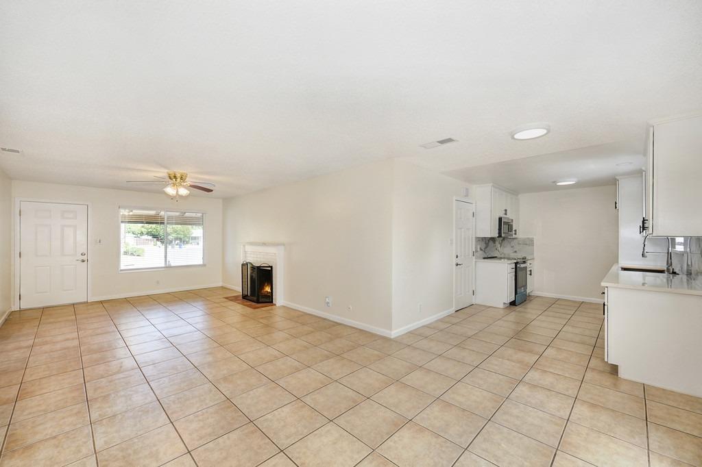 Sold, 3 Bedrooms, 2 Bathrooms, Single Family Home, Rancho Cordova/Gold River, 2324 Byrd Dr, Rancho Cordova, CA 95670-3912, Beth Christensen, Dunnigan Realtors, Top Agent