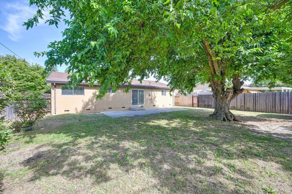 Sold, 3 Bedrooms, 2 Bathrooms, Single Family Home, Rancho Cordova/Gold River, 2324 Byrd Dr, Rancho Cordova, CA 95670-3912, Beth Christensen, Dunnigan Realtors, Top Agent