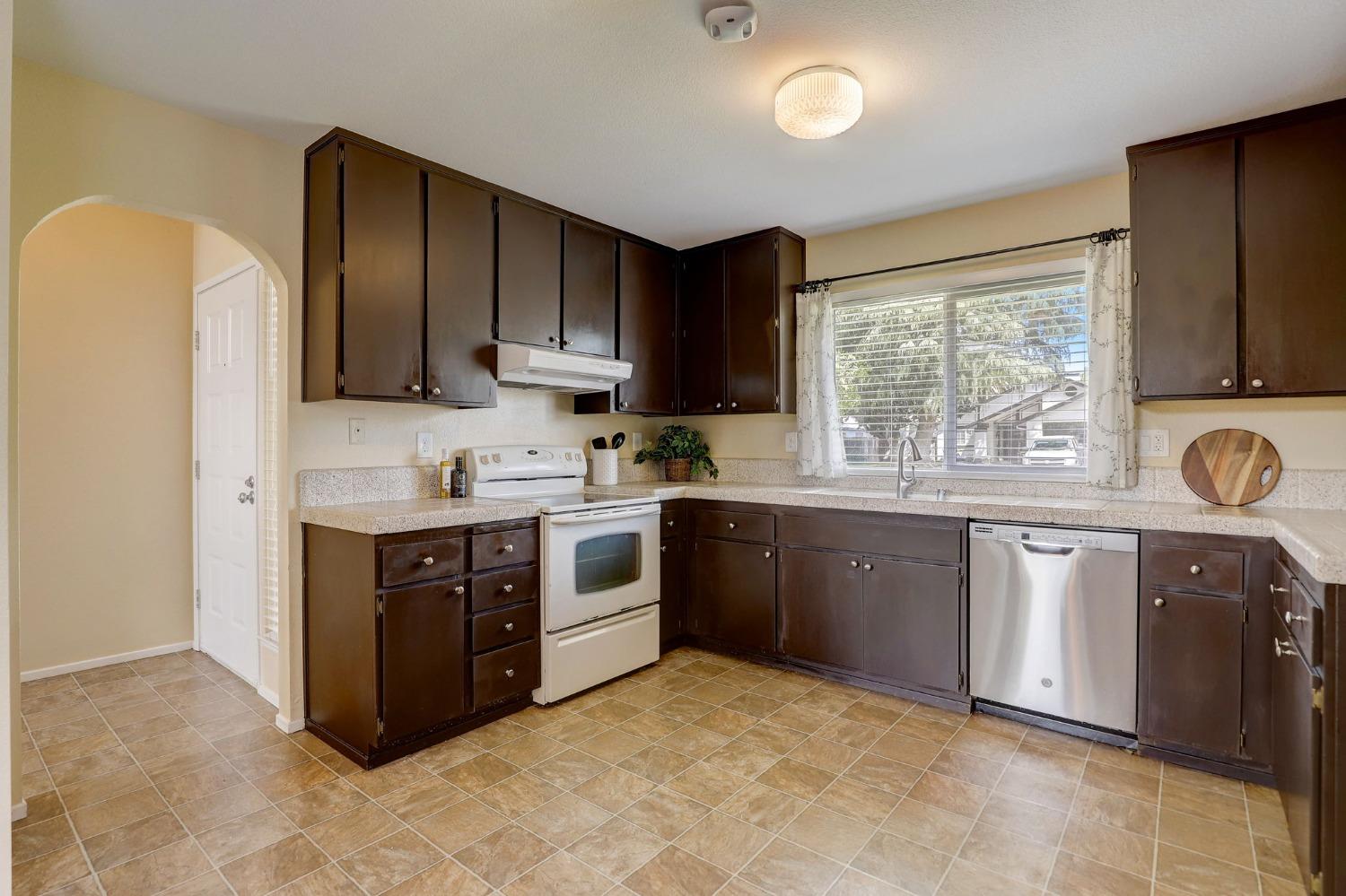 Sold, 3 Bedrooms, 2 Bathrooms, Single Family Home, No Sacto/Natomas/Del Paso Heights, 1350 Foxboro Way, Sacramento, CA 95833-1021, Beth Christensen, Dunnigan Realtors, Top Agent Sold, 3 Bedrooms, 2 Bathrooms, Single Family Home, No Sacto/Natomas/Del Paso Heights, 1350 Foxboro Way, Sacramento, CA 95833-1021, Beth Christensen, Dunnigan Realtors, Top Agent