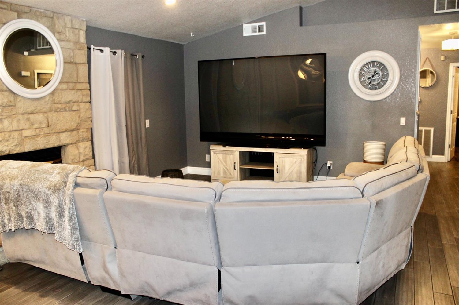 Sold, 3 Bedrooms, 2 Bathrooms, Single Family Home, Sacto Arden/Arcade Creek/Vicinity, 4974 Tyler Street, Sacramento, CA 95841, Beth Christensen, Dunnigan Realtors, Top Agent