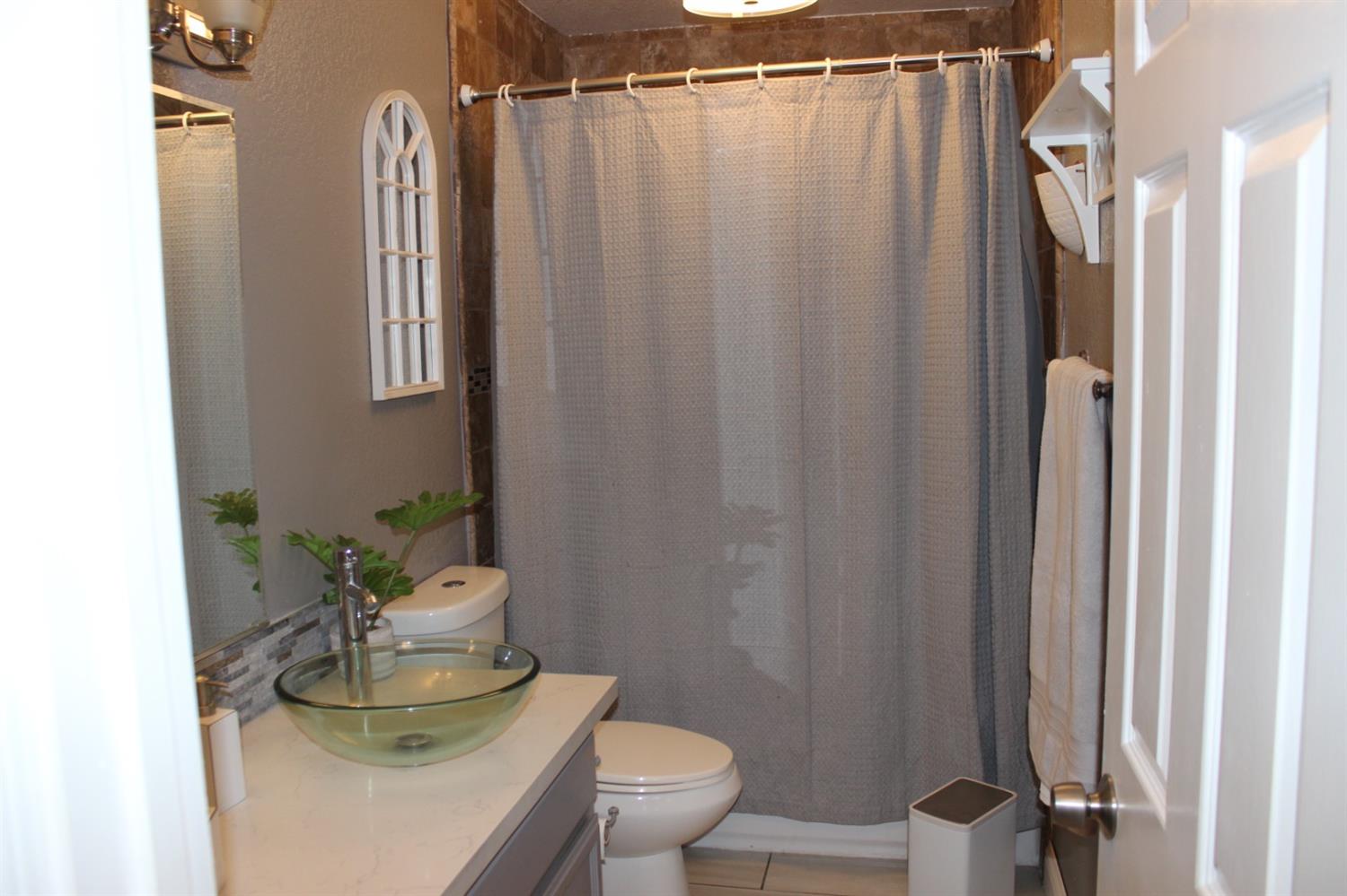 Sold, 3 Bedrooms, 2 Bathrooms, Single Family Home, Sacto Arden/Arcade Creek/Vicinity, 4974 Tyler Street, Sacramento, CA 95841, Beth Christensen, Dunnigan Realtors, Top Agent