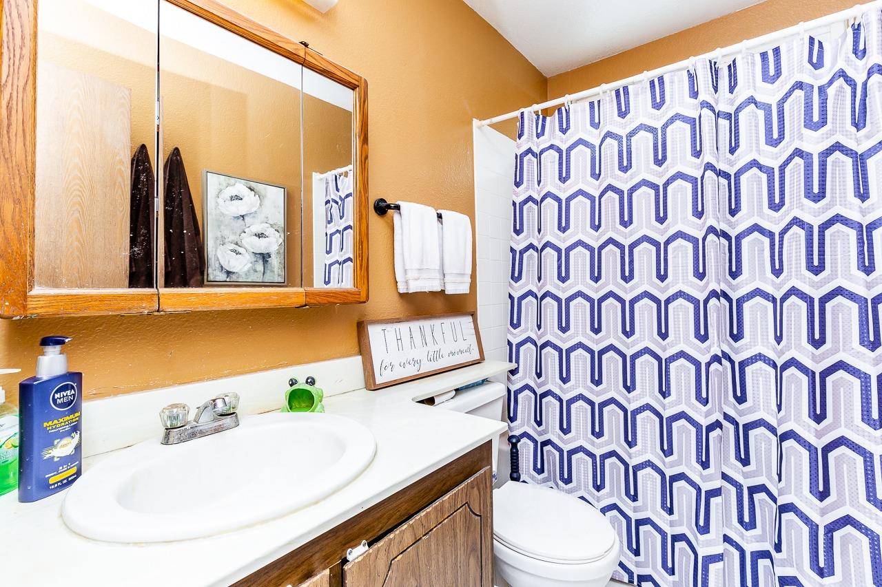 Sold, 3 Bedrooms, 2 Bathrooms, Single Family Home, Citrus Heights, 6107 Ledgewood Way, Citrus Heights, CA 95621-0928, Beth Christensen, Dunnigan Realtors, Top Agent