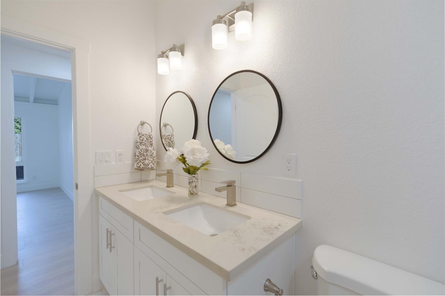 Sold, 4 Bedrooms, 2 Bathrooms, Single Family Home, North Highlands& Vicinity, 6449 Larchmont Dr, North Highlands, CA 95660-3852, Beth Christensen, Dunnigan Realtors, Top Agent