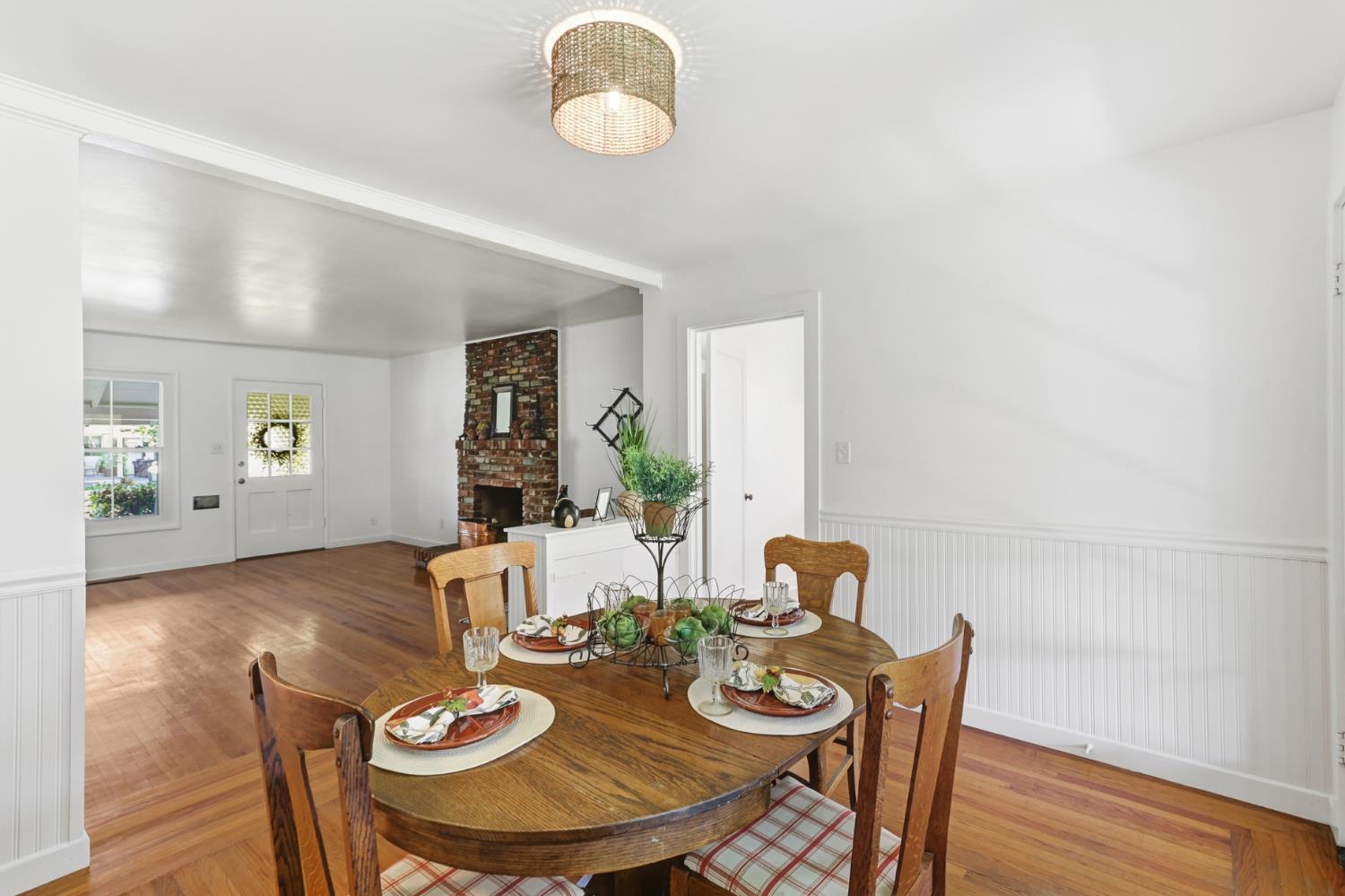 Active, 2 Bedrooms, 1 Bathrooms, Single Family Home, East Sacramento & Vicinity, 131 46th St, Sacramento, CA 95819-2210, Nathan Sherman, Dunnigan Realtors, Top Agent