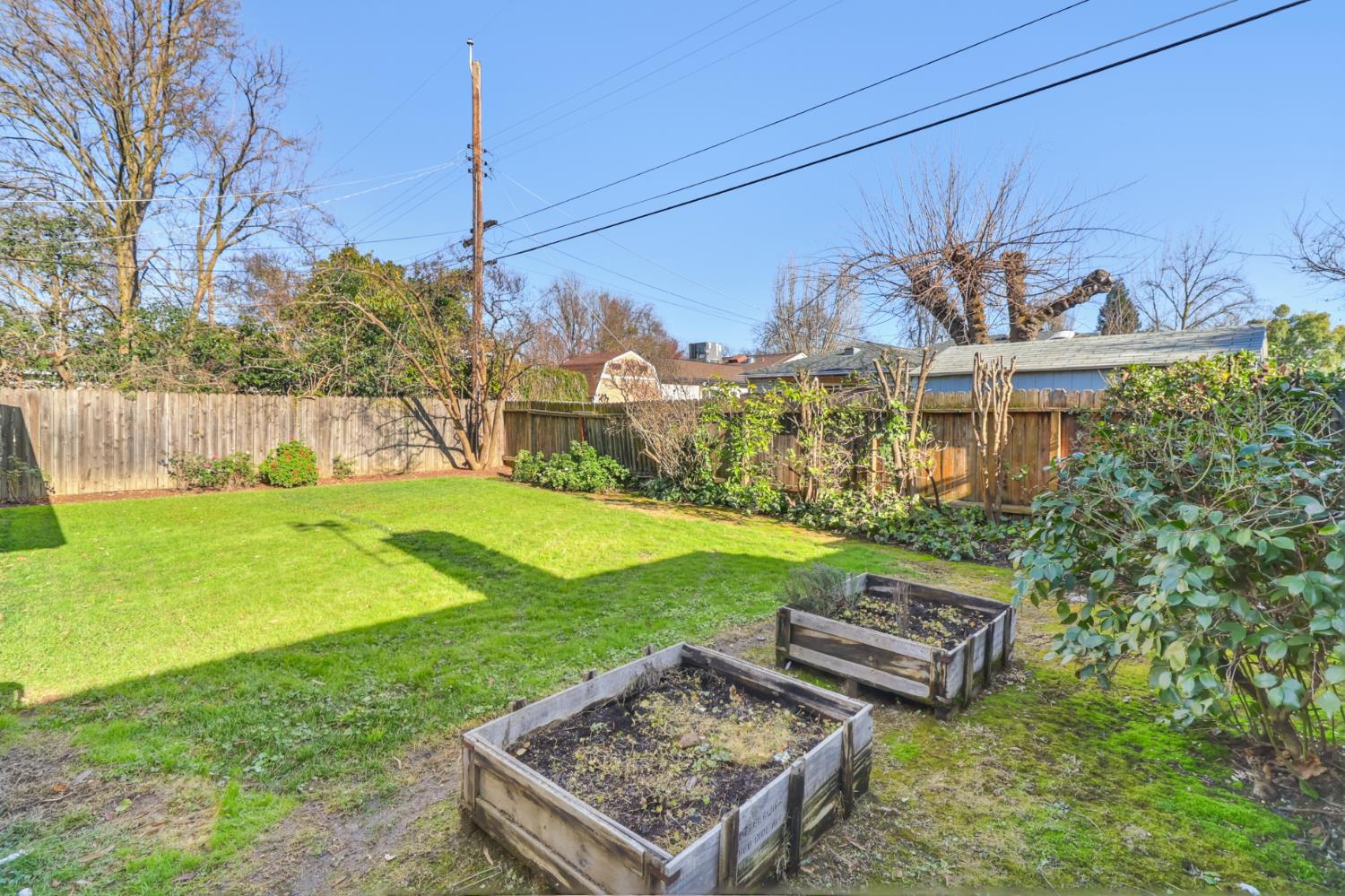 Active, 2 Bedrooms, 1 Bathrooms, Single Family Home, East Sacramento & Vicinity, 131 46th St, Sacramento, CA 95819-2210, Nathan Sherman, Dunnigan Realtors, Top Agent