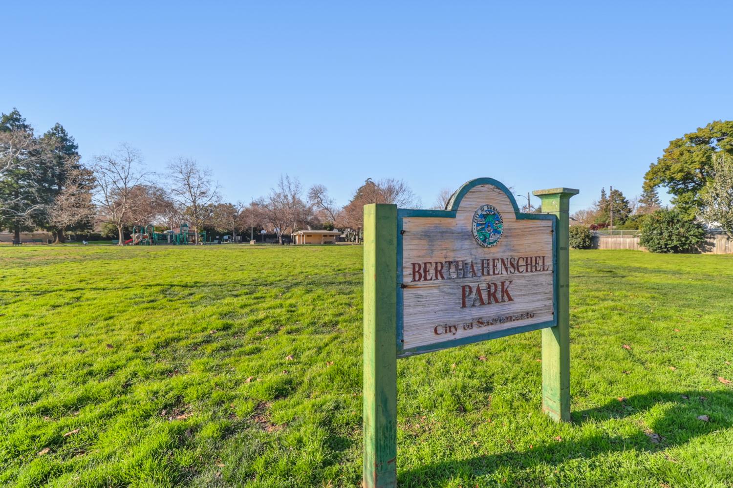 Active, 2 Bedrooms, 1 Bathrooms, Single Family Home, East Sacramento & Vicinity, 131 46th St, Sacramento, CA 95819-2210, Nathan Sherman, Dunnigan Realtors, Top Agent