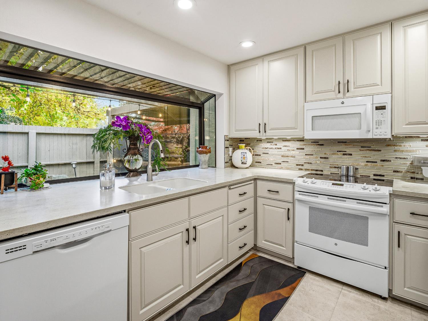 Sold, 3 Bedrooms, 2 Bathrooms, Single Family Home, Sacto Arden/Arcade Creek/Vicinity, 506 Elmhurst Cir, Sacramento, CA 95825-6660, Beth Christensen, Dunnigan Realtors, Top Agent Sold, 3 Bedrooms, 2 Bathrooms, Single Family Home, Sacto Arden/Arcade Creek/Vicinity, 506 Elmhurst Cir, Sacramento, CA 95825-6660, Beth Christensen, Dunnigan Realtors, Top Agent