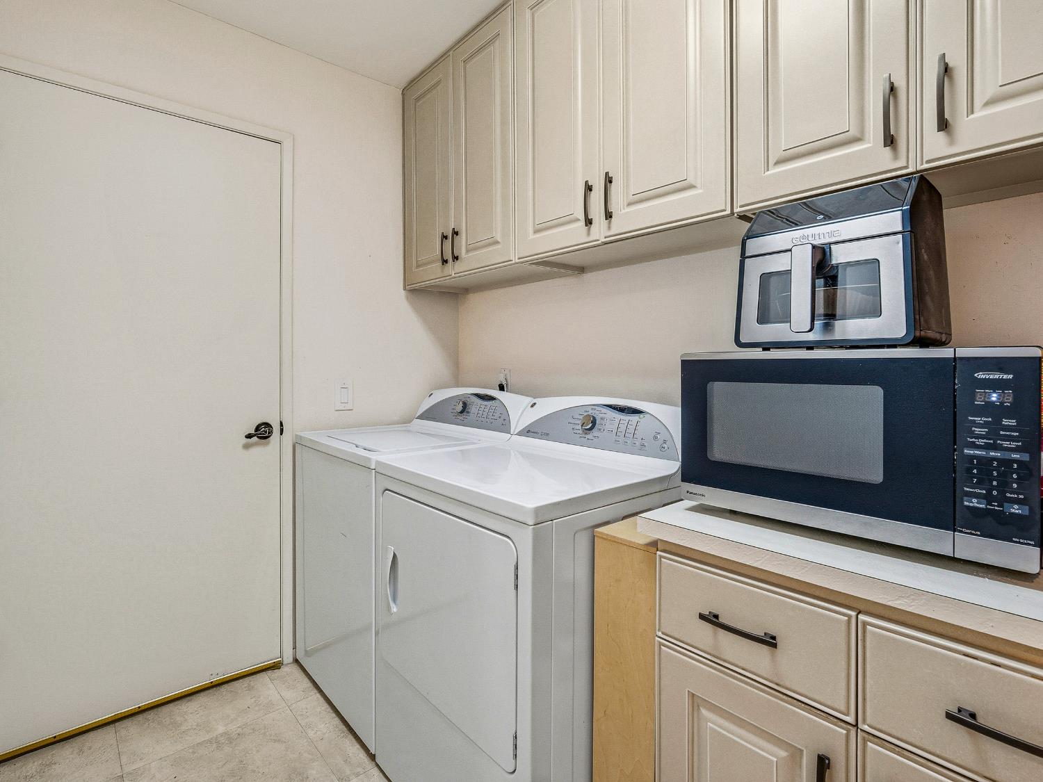 Sold, 3 Bedrooms, 2 Bathrooms, Single Family Home, Sacto Arden/Arcade Creek/Vicinity, 506 Elmhurst Cir, Sacramento, CA 95825-6660, Beth Christensen, Dunnigan Realtors, Top Agent Sold, 3 Bedrooms, 2 Bathrooms, Single Family Home, Sacto Arden/Arcade Creek/Vicinity, 506 Elmhurst Cir, Sacramento, CA 95825-6660, Beth Christensen, Dunnigan Realtors, Top Agent