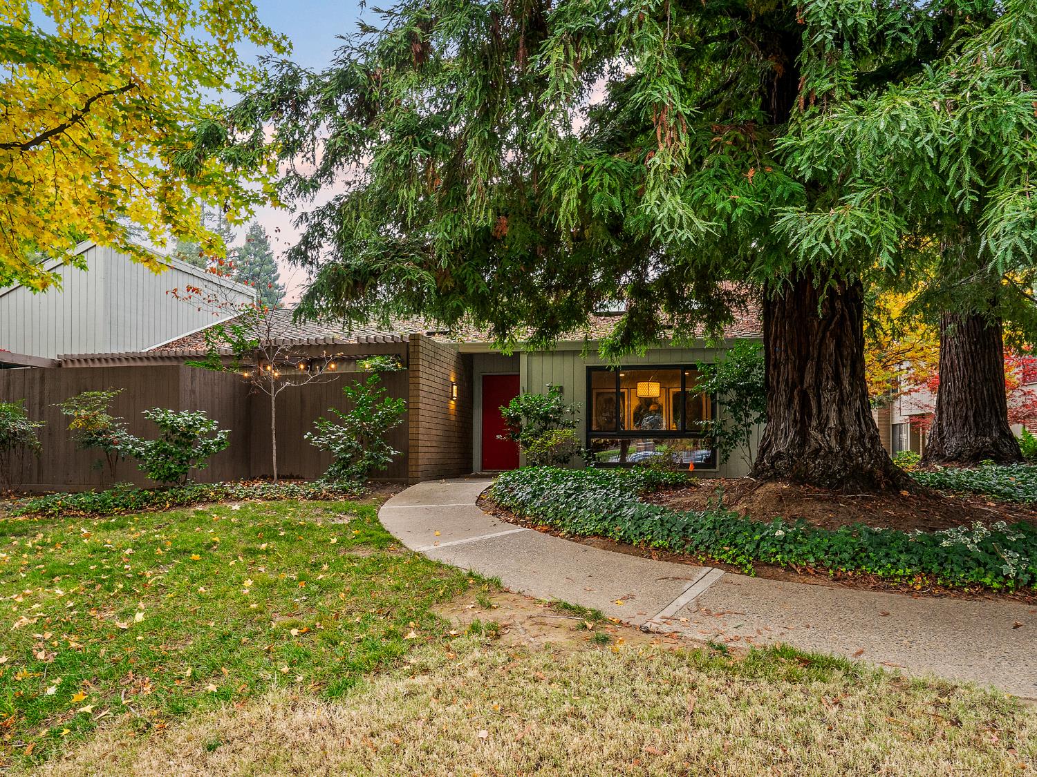 Sold, 3 Bedrooms, 2 Bathrooms, Single Family Home, Sacto Arden/Arcade Creek/Vicinity, 506 Elmhurst Cir, Sacramento, CA 95825-6660, Beth Christensen, Dunnigan Realtors, Top Agent Sold, 3 Bedrooms, 2 Bathrooms, Single Family Home, Sacto Arden/Arcade Creek/Vicinity, 506 Elmhurst Cir, Sacramento, CA 95825-6660, Beth Christensen, Dunnigan Realtors, Top Agent