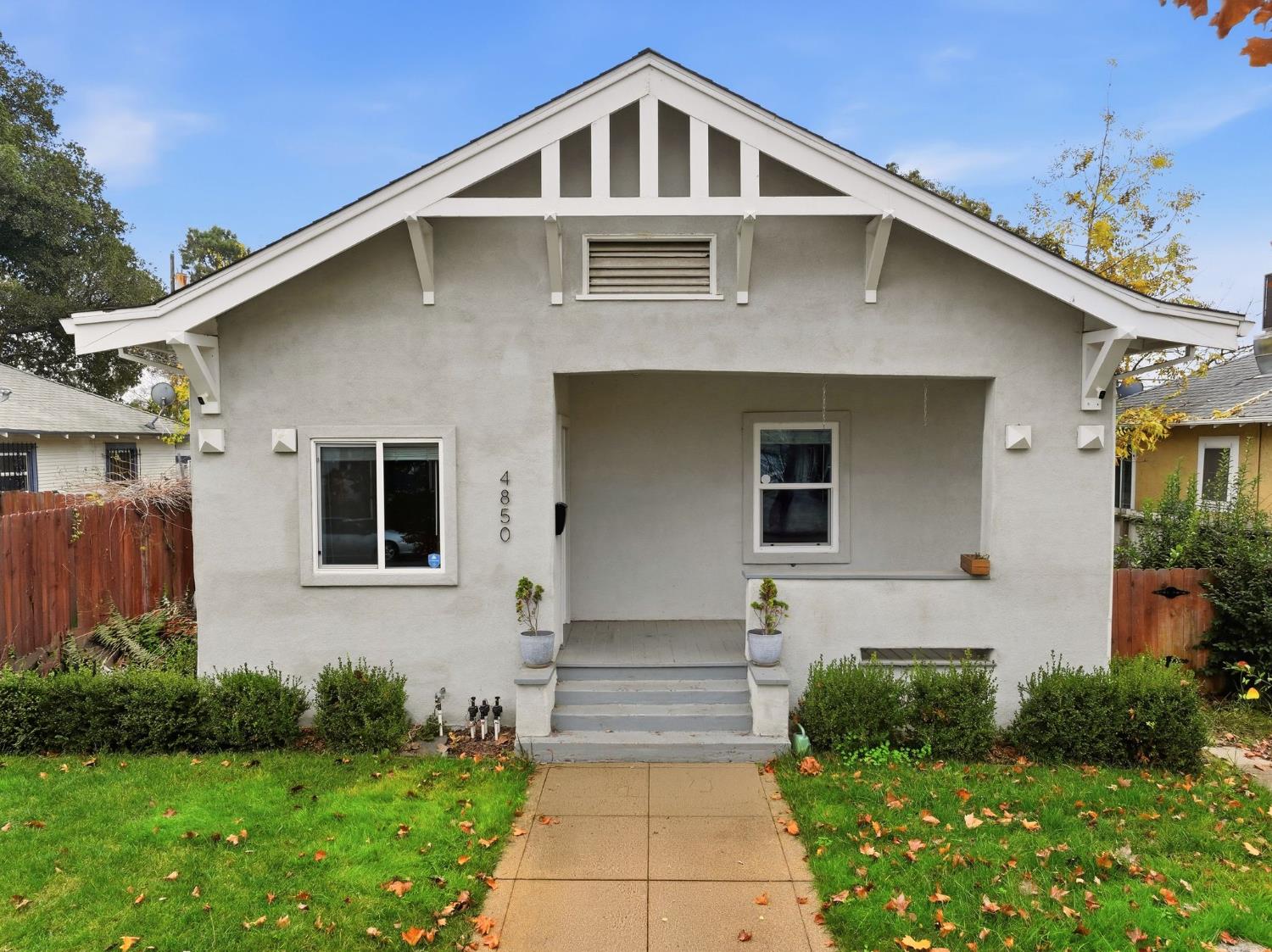 Sold, 3 Bedrooms, 1 Bathrooms, Single Family Home, Tahoe Park, 4850 11th Ave, Sacramento, CA 95820-2212, Beth Christensen, Dunnigan Realtors, Top Agent Sold, 3 Bedrooms, 1 Bathrooms, Single Family Home, Tahoe Park, 4850 11th Ave, Sacramento, CA 95820-2212, Beth Christensen, Dunnigan Realtors, Top Agent