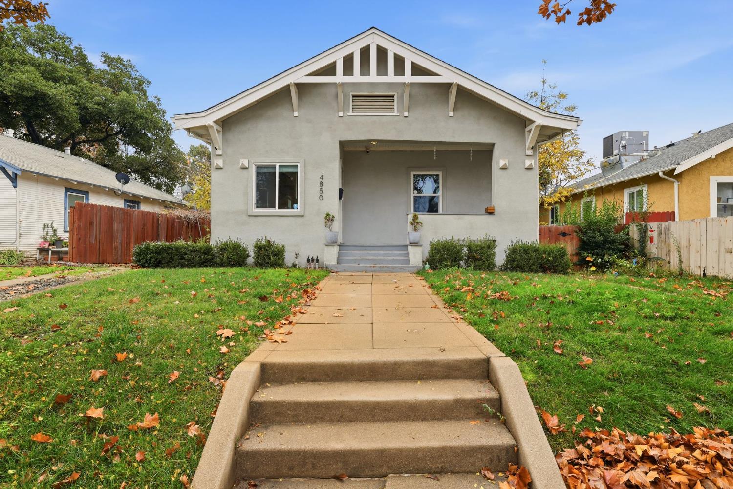 Sold, 3 Bedrooms, 1 Bathrooms, Single Family Home, Tahoe Park, 4850 11th Ave, Sacramento, CA 95820-2212, Beth Christensen, Dunnigan Realtors, Top Agent Sold, 3 Bedrooms, 1 Bathrooms, Single Family Home, Tahoe Park, 4850 11th Ave, Sacramento, CA 95820-2212, Beth Christensen, Dunnigan Realtors, Top Agent