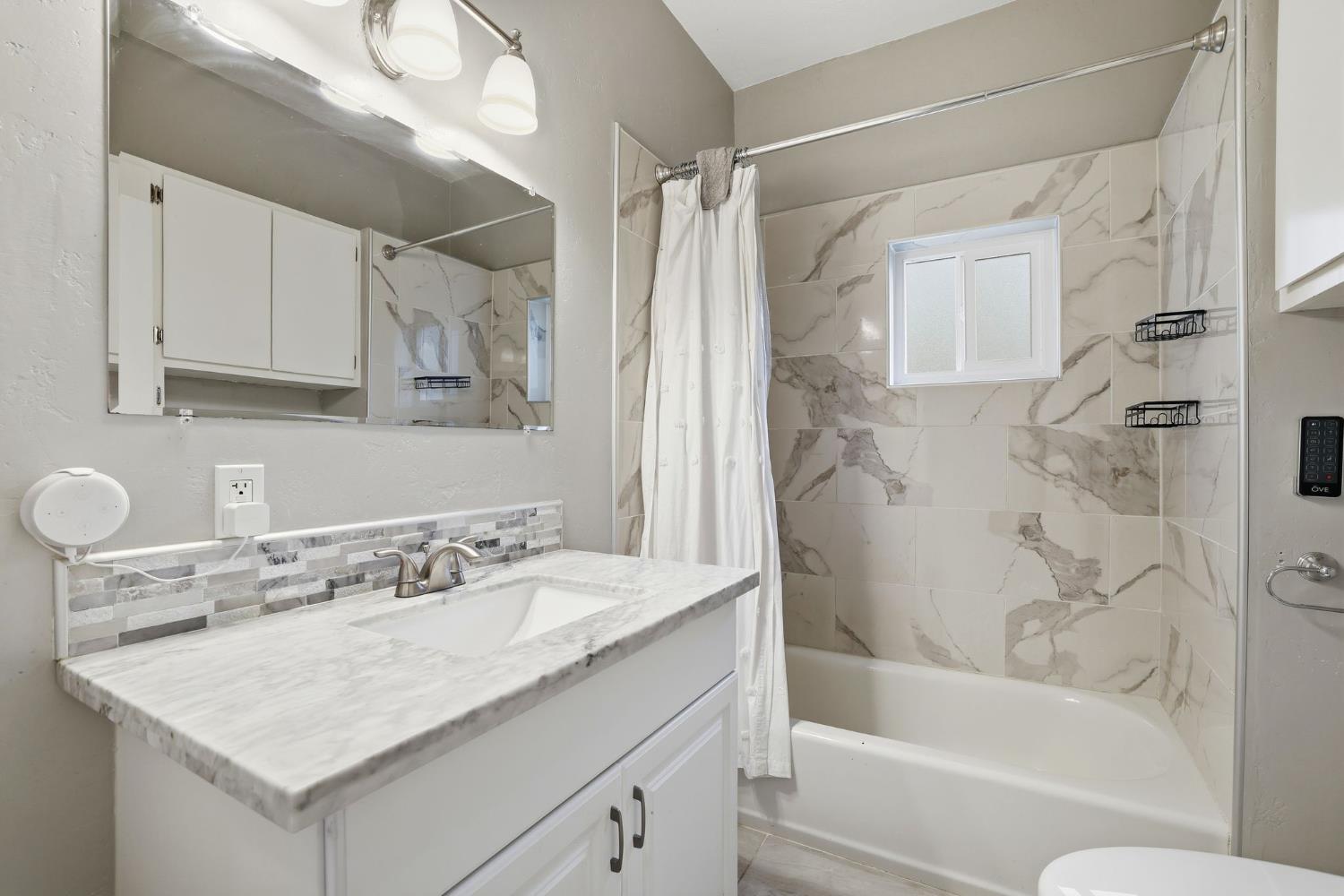 Sold, 3 Bedrooms, 1 Bathrooms, Single Family Home, Tahoe Park, 4850 11th Ave, Sacramento, CA 95820-2212, Beth Christensen, Dunnigan Realtors, Top Agent Sold, 3 Bedrooms, 1 Bathrooms, Single Family Home, Tahoe Park, 4850 11th Ave, Sacramento, CA 95820-2212, Beth Christensen, Dunnigan Realtors, Top Agent