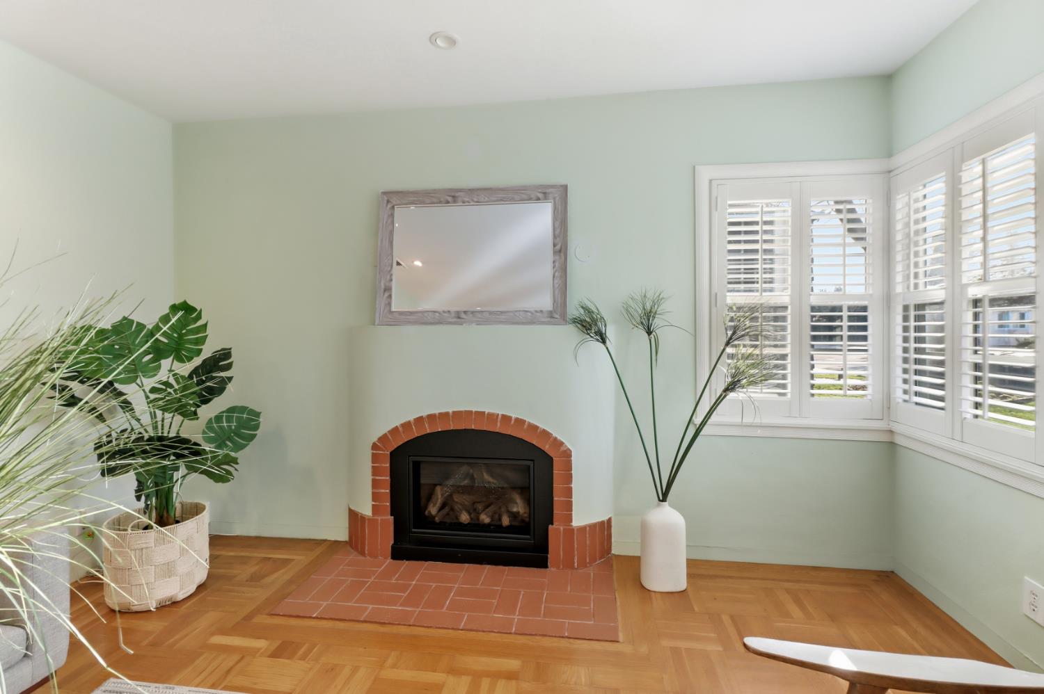 Sold, 3 Bedrooms, 2 Bathrooms, Single Family Home, East Sacramento & Vicinity, 665 54th St, Sacramento, CA 95819-3301, Nathan Sherman, Dunnigan Realtors, Top Agent Sold, 3 Bedrooms, 2 Bathrooms, Single Family Home, East Sacramento & Vicinity, 665 54th St, Sacramento, CA 95819-3301, Nathan Sherman, Dunnigan Realtors, Top Agent