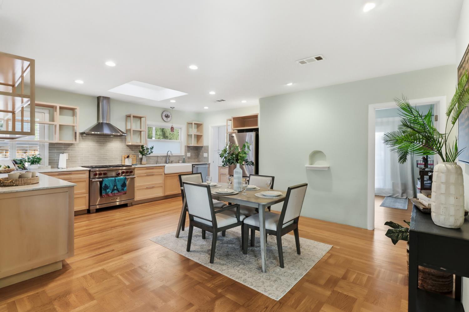 Sold, 3 Bedrooms, 2 Bathrooms, Single Family Home, East Sacramento & Vicinity, 665 54th St, Sacramento, CA 95819-3301, Nathan Sherman, Dunnigan Realtors, Top Agent Sold, 3 Bedrooms, 2 Bathrooms, Single Family Home, East Sacramento & Vicinity, 665 54th St, Sacramento, CA 95819-3301, Nathan Sherman, Dunnigan Realtors, Top Agent