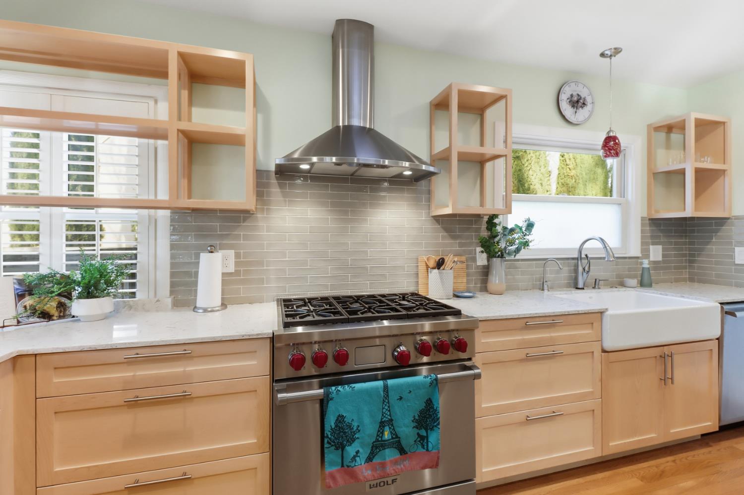 Sold, 3 Bedrooms, 2 Bathrooms, Single Family Home, East Sacramento & Vicinity, 665 54th St, Sacramento, CA 95819-3301, Nathan Sherman, Dunnigan Realtors, Top Agent Sold, 3 Bedrooms, 2 Bathrooms, Single Family Home, East Sacramento & Vicinity, 665 54th St, Sacramento, CA 95819-3301, Nathan Sherman, Dunnigan Realtors, Top Agent