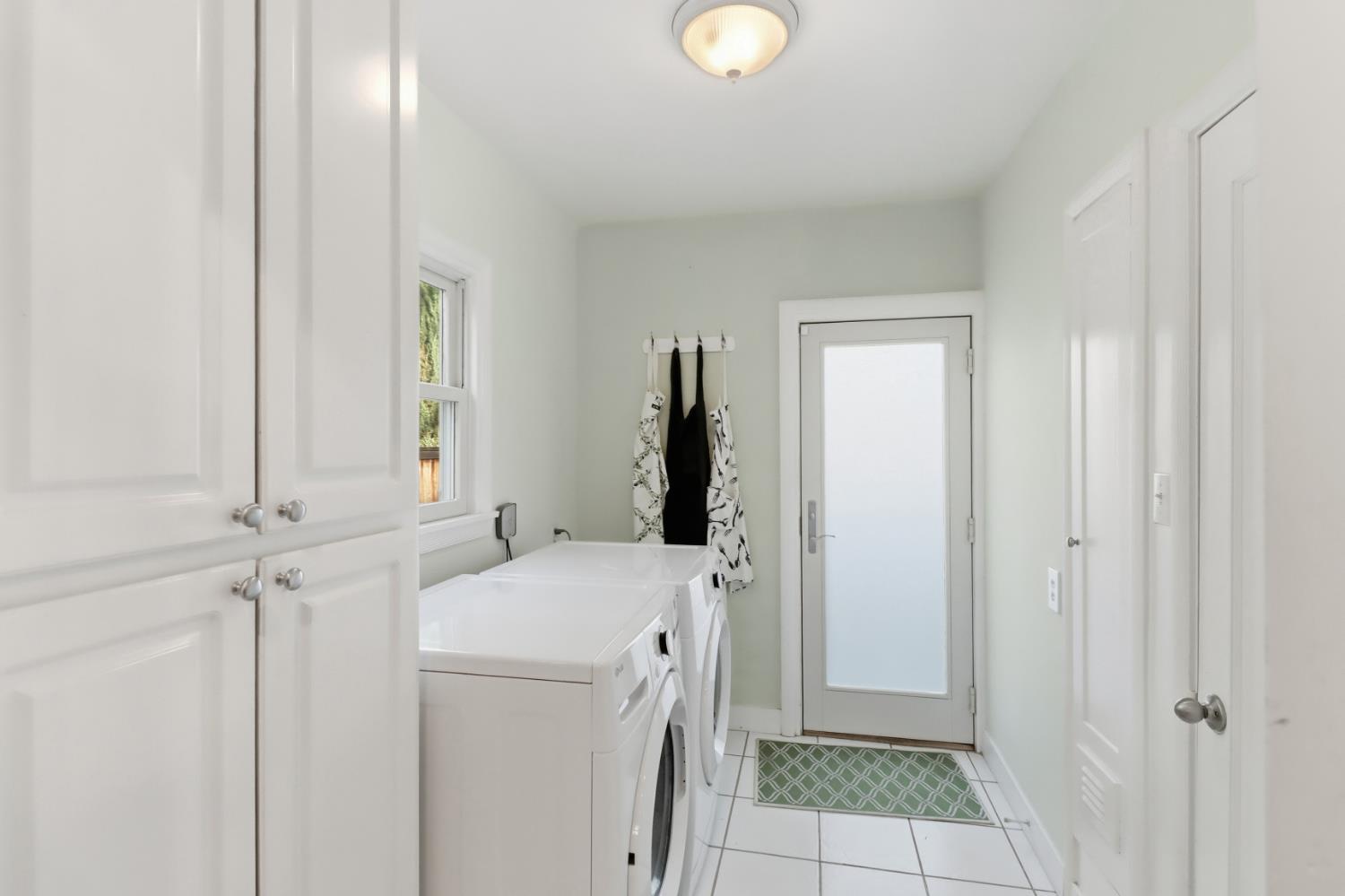 Sold, 3 Bedrooms, 2 Bathrooms, Single Family Home, East Sacramento & Vicinity, 665 54th St, Sacramento, CA 95819-3301, Nathan Sherman, Dunnigan Realtors, Top Agent Sold, 3 Bedrooms, 2 Bathrooms, Single Family Home, East Sacramento & Vicinity, 665 54th St, Sacramento, CA 95819-3301, Nathan Sherman, Dunnigan Realtors, Top Agent