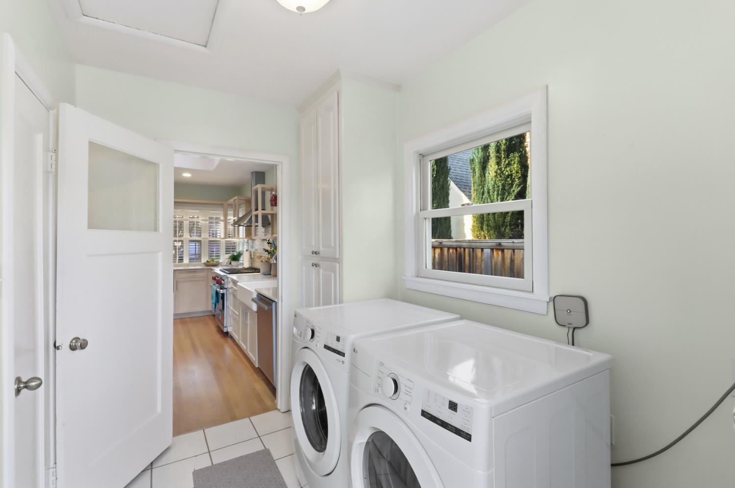 Sold, 3 Bedrooms, 2 Bathrooms, Single Family Home, East Sacramento & Vicinity, 665 54th St, Sacramento, CA 95819-3301, Nathan Sherman, Dunnigan Realtors, Top Agent Sold, 3 Bedrooms, 2 Bathrooms, Single Family Home, East Sacramento & Vicinity, 665 54th St, Sacramento, CA 95819-3301, Nathan Sherman, Dunnigan Realtors, Top Agent