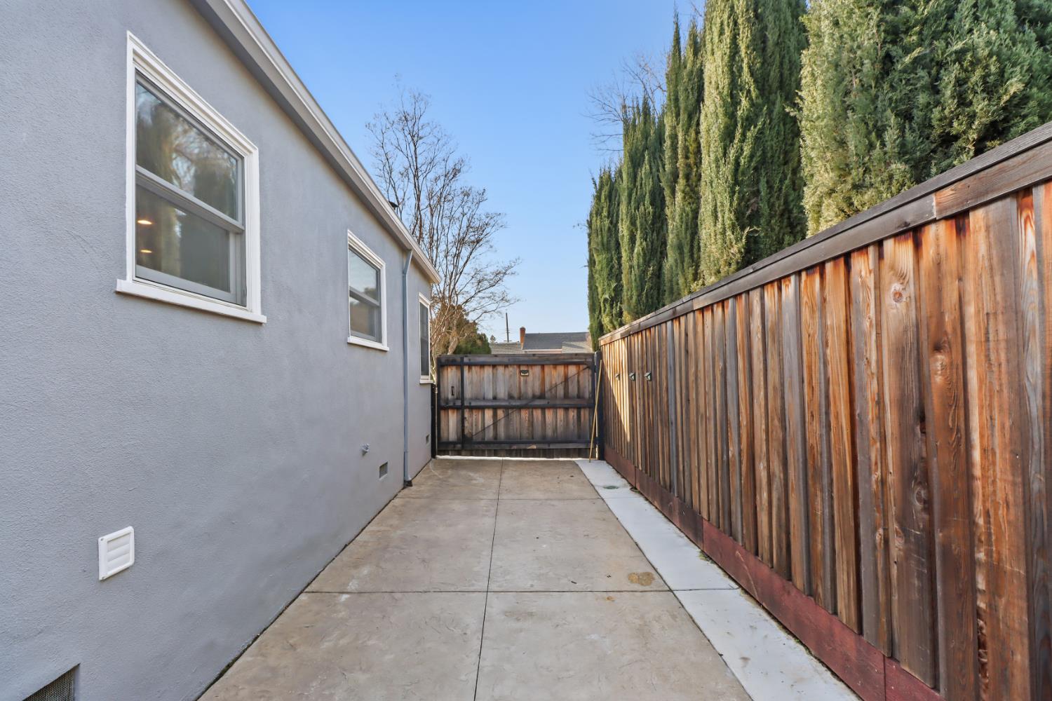 Sold, 3 Bedrooms, 2 Bathrooms, Single Family Home, East Sacramento & Vicinity, 665 54th St, Sacramento, CA 95819-3301, Nathan Sherman, Dunnigan Realtors, Top Agent Sold, 3 Bedrooms, 2 Bathrooms, Single Family Home, East Sacramento & Vicinity, 665 54th St, Sacramento, CA 95819-3301, Nathan Sherman, Dunnigan Realtors, Top Agent