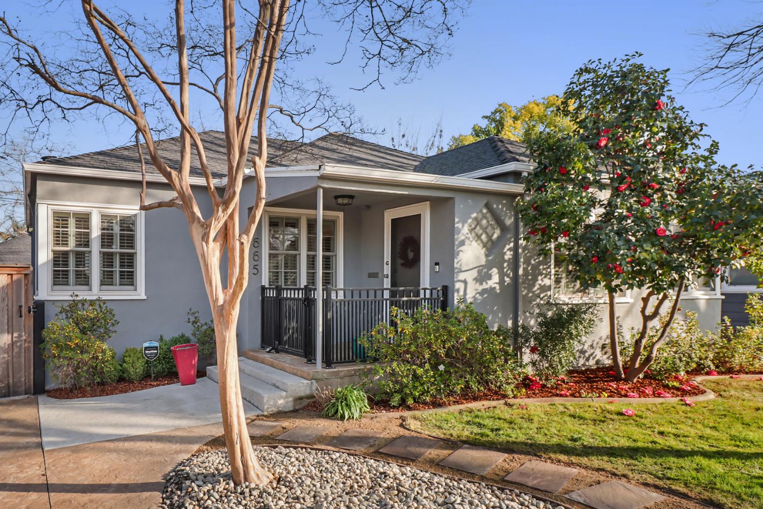 Sold, 3 Bedrooms, 2 Bathrooms, Single Family Home, East Sacramento & Vicinity, 665 54th St, Sacramento, CA 95819-3301, Nathan Sherman, Dunnigan Realtors, Top Agent
