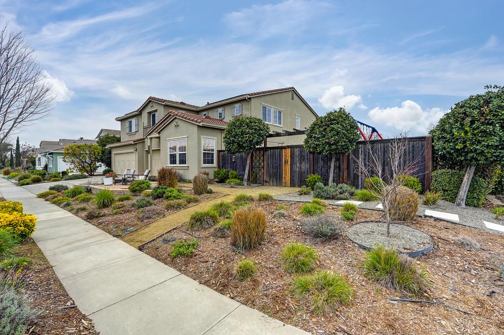 Sold, 5 Bedrooms, 3 Bathrooms, Single Family Home, Bridgeway Lakes, West Sacramento S, 3558 Dorena Pl, West Sacramento, CA 95691-6237, Beth Christensen, Dunnigan Realtors, Top Agent Sold, 5 Bedrooms, 3 Bathrooms, Single Family Home, Bridgeway Lakes, West Sacramento S, 3558 Dorena Pl, West Sacramento, CA 95691-6237, Beth Christensen, Dunnigan Realtors, Top Agent