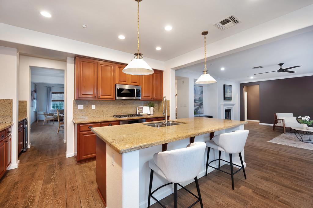 Sold, 5 Bedrooms, 3 Bathrooms, Single Family Home, Bridgeway Lakes, West Sacramento S, 3558 Dorena Pl, West Sacramento, CA 95691-6237, Beth Christensen, Dunnigan Realtors, Top Agent Sold, 5 Bedrooms, 3 Bathrooms, Single Family Home, Bridgeway Lakes, West Sacramento S, 3558 Dorena Pl, West Sacramento, CA 95691-6237, Beth Christensen, Dunnigan Realtors, Top Agent