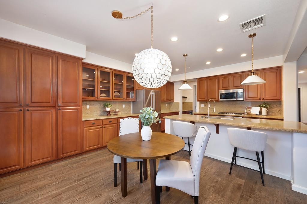 Sold, 5 Bedrooms, 3 Bathrooms, Single Family Home, Bridgeway Lakes, West Sacramento S, 3558 Dorena Pl, West Sacramento, CA 95691-6237, Beth Christensen, Dunnigan Realtors, Top Agent Sold, 5 Bedrooms, 3 Bathrooms, Single Family Home, Bridgeway Lakes, West Sacramento S, 3558 Dorena Pl, West Sacramento, CA 95691-6237, Beth Christensen, Dunnigan Realtors, Top Agent