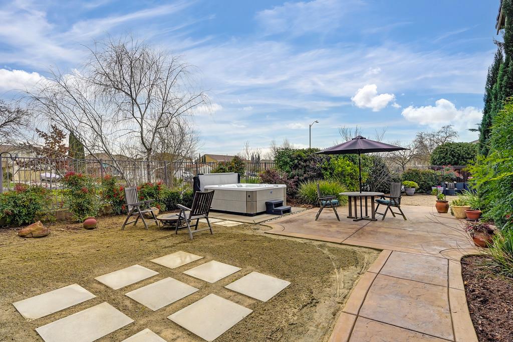 Sold, 5 Bedrooms, 3 Bathrooms, Single Family Home, Bridgeway Lakes, West Sacramento S, 3558 Dorena Pl, West Sacramento, CA 95691-6237, Beth Christensen, Dunnigan Realtors, Top Agent Sold, 5 Bedrooms, 3 Bathrooms, Single Family Home, Bridgeway Lakes, West Sacramento S, 3558 Dorena Pl, West Sacramento, CA 95691-6237, Beth Christensen, Dunnigan Realtors, Top Agent