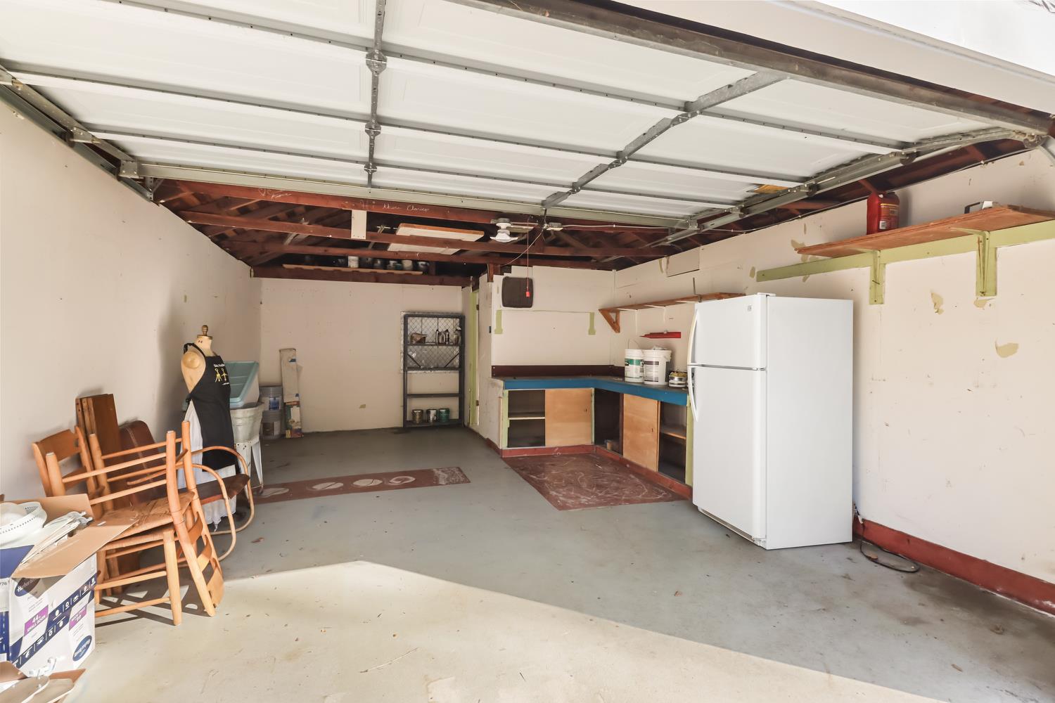 Pending, 2 Bedrooms, 1 Bathrooms, Single Family Home, Sacramento Land Park, 2711 17th St, Sacramento, CA 95818, Beth Christensen, Dunnigan Realtors, Top Agent