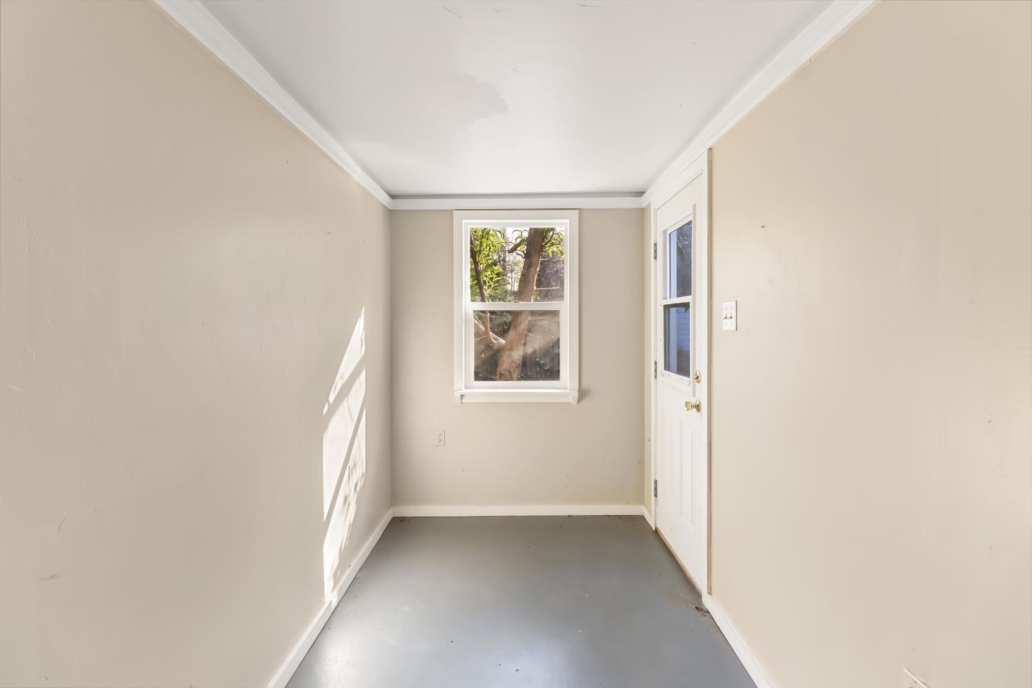 Pending, 2 Bedrooms, 1 Bathrooms, Single Family Home, Sacramento Land Park, 2711 17th St, Sacramento, CA 95818, Beth Christensen, Dunnigan Realtors, Top Agent