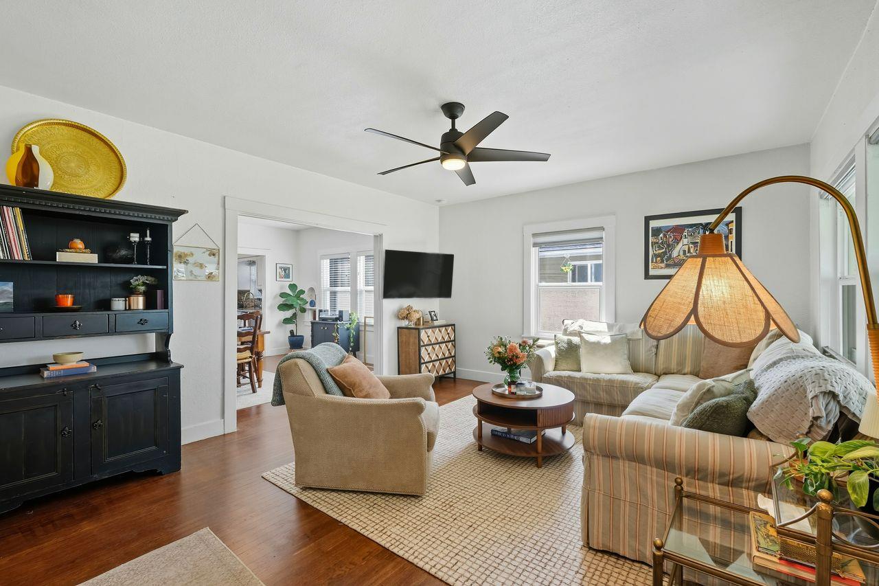 Sold, 4 Bedrooms, 2 Bathrooms, Single Family Home, East Sacramento & Vicinity, 1423 54th St, Sacramento, CA 95819-4202, Beth Christensen, Dunnigan Realtors, Top Agent Sold, 4 Bedrooms, 2 Bathrooms, Single Family Home, East Sacramento & Vicinity, 1423 54th St, Sacramento, CA 95819-4202, Beth Christensen, Dunnigan Realtors, Top Agent