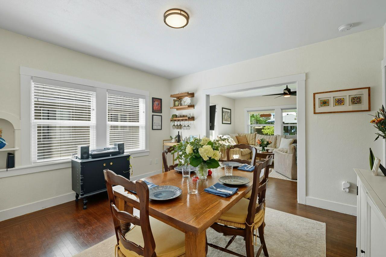 Sold, 4 Bedrooms, 2 Bathrooms, Single Family Home, East Sacramento & Vicinity, 1423 54th St, Sacramento, CA 95819-4202, Beth Christensen, Dunnigan Realtors, Top Agent Sold, 4 Bedrooms, 2 Bathrooms, Single Family Home, East Sacramento & Vicinity, 1423 54th St, Sacramento, CA 95819-4202, Beth Christensen, Dunnigan Realtors, Top Agent