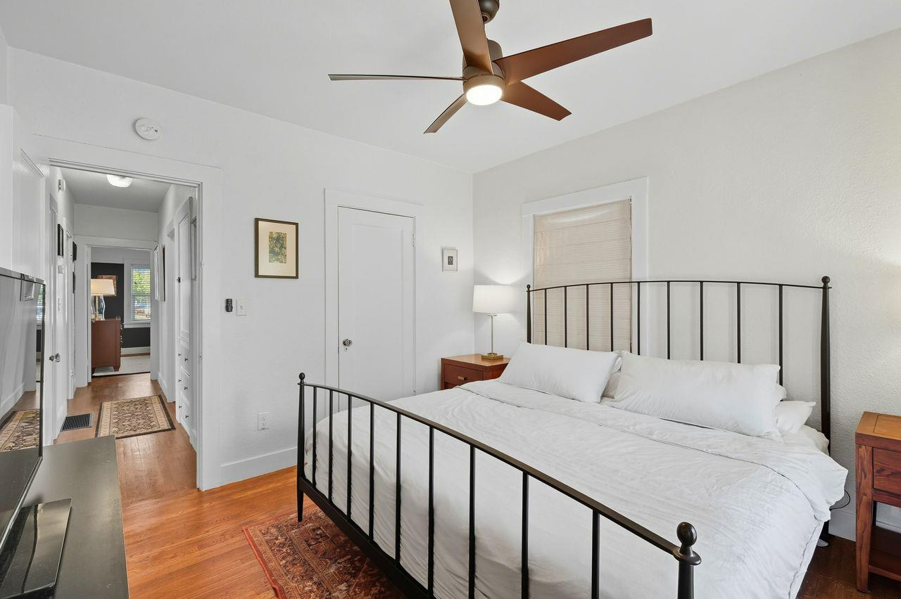 Sold, 4 Bedrooms, 2 Bathrooms, Single Family Home, East Sacramento & Vicinity, 1423 54th St, Sacramento, CA 95819-4202, Beth Christensen, Dunnigan Realtors, Top Agent Sold, 4 Bedrooms, 2 Bathrooms, Single Family Home, East Sacramento & Vicinity, 1423 54th St, Sacramento, CA 95819-4202, Beth Christensen, Dunnigan Realtors, Top Agent