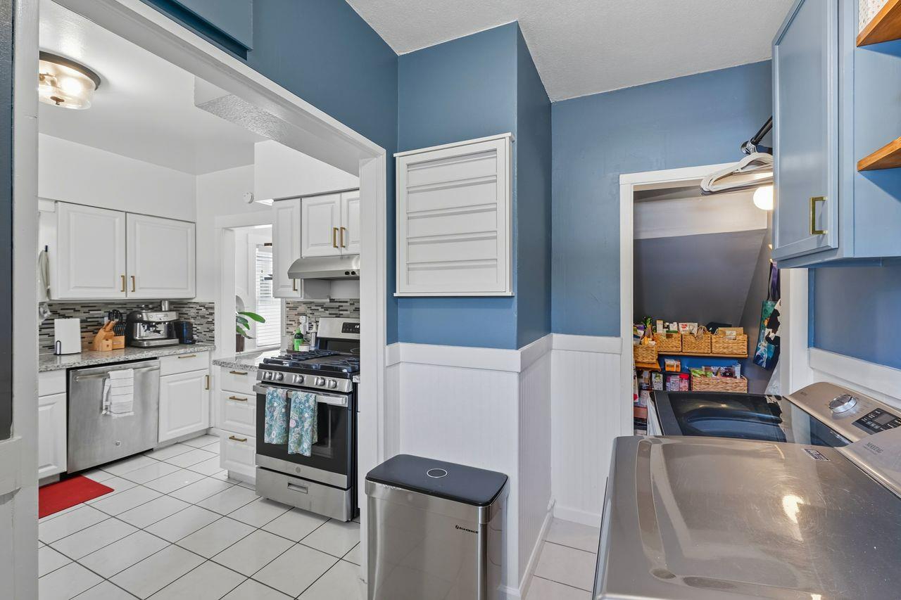 Sold, 4 Bedrooms, 2 Bathrooms, Single Family Home, East Sacramento & Vicinity, 1423 54th St, Sacramento, CA 95819-4202, Beth Christensen, Dunnigan Realtors, Top Agent Sold, 4 Bedrooms, 2 Bathrooms, Single Family Home, East Sacramento & Vicinity, 1423 54th St, Sacramento, CA 95819-4202, Beth Christensen, Dunnigan Realtors, Top Agent