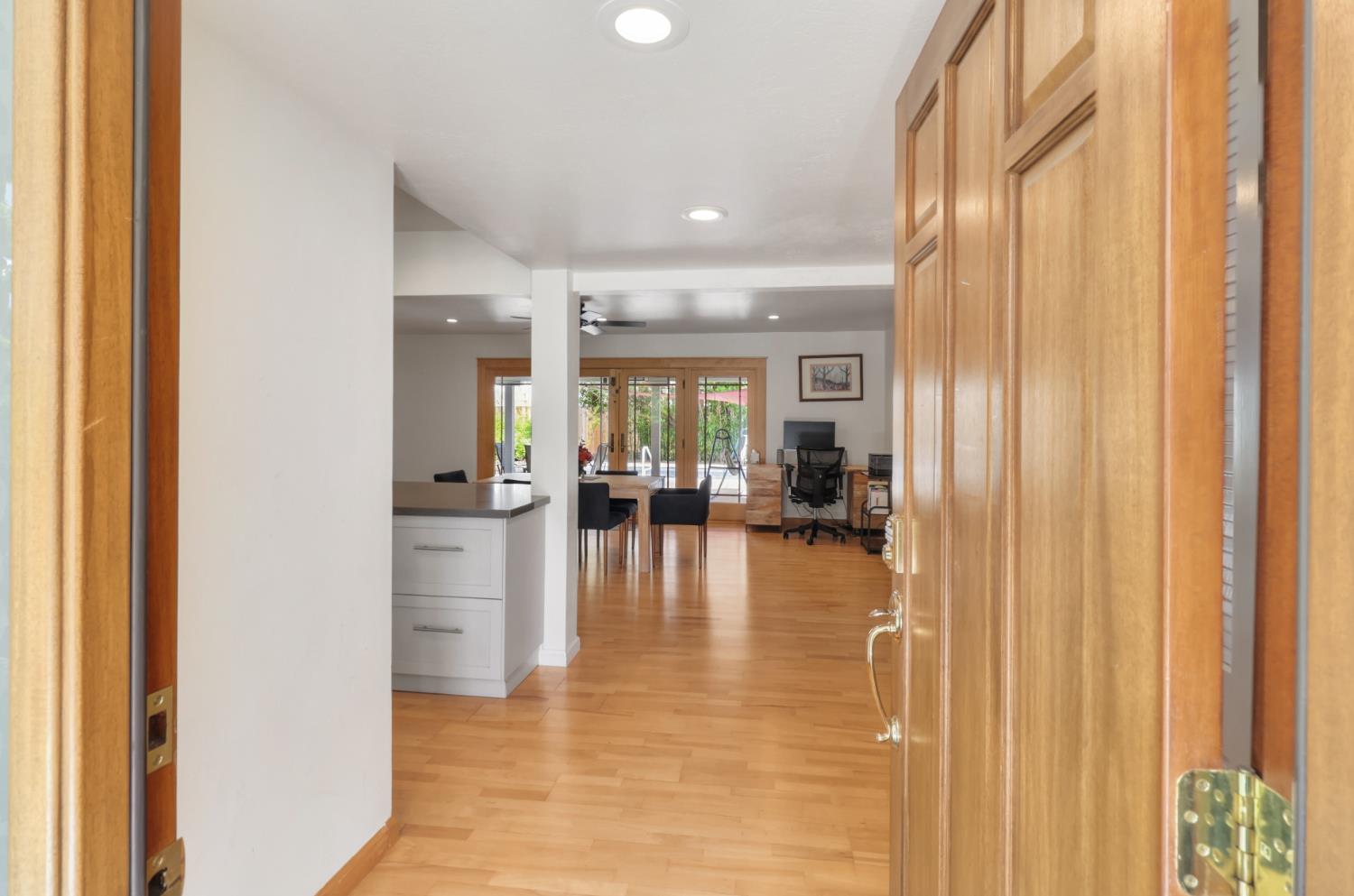 Active, 4 Bedrooms, 3 Bathrooms, Single Family Home, Carmichael, Del Dayo Estates, 1501 Elsdon Cir, Carmichael, CA 95608-6014, Beth Christensen, Dunnigan Realtors, Top Agent