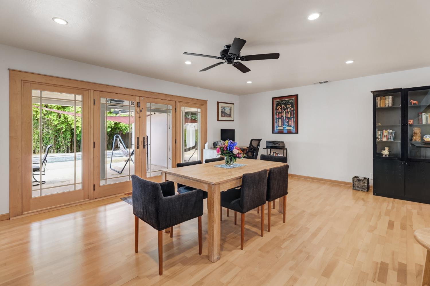 Active, 4 Bedrooms, 3 Bathrooms, Single Family Home, Carmichael, Del Dayo Estates, 1501 Elsdon Cir, Carmichael, CA 95608-6014, Beth Christensen, Dunnigan Realtors, Top Agent