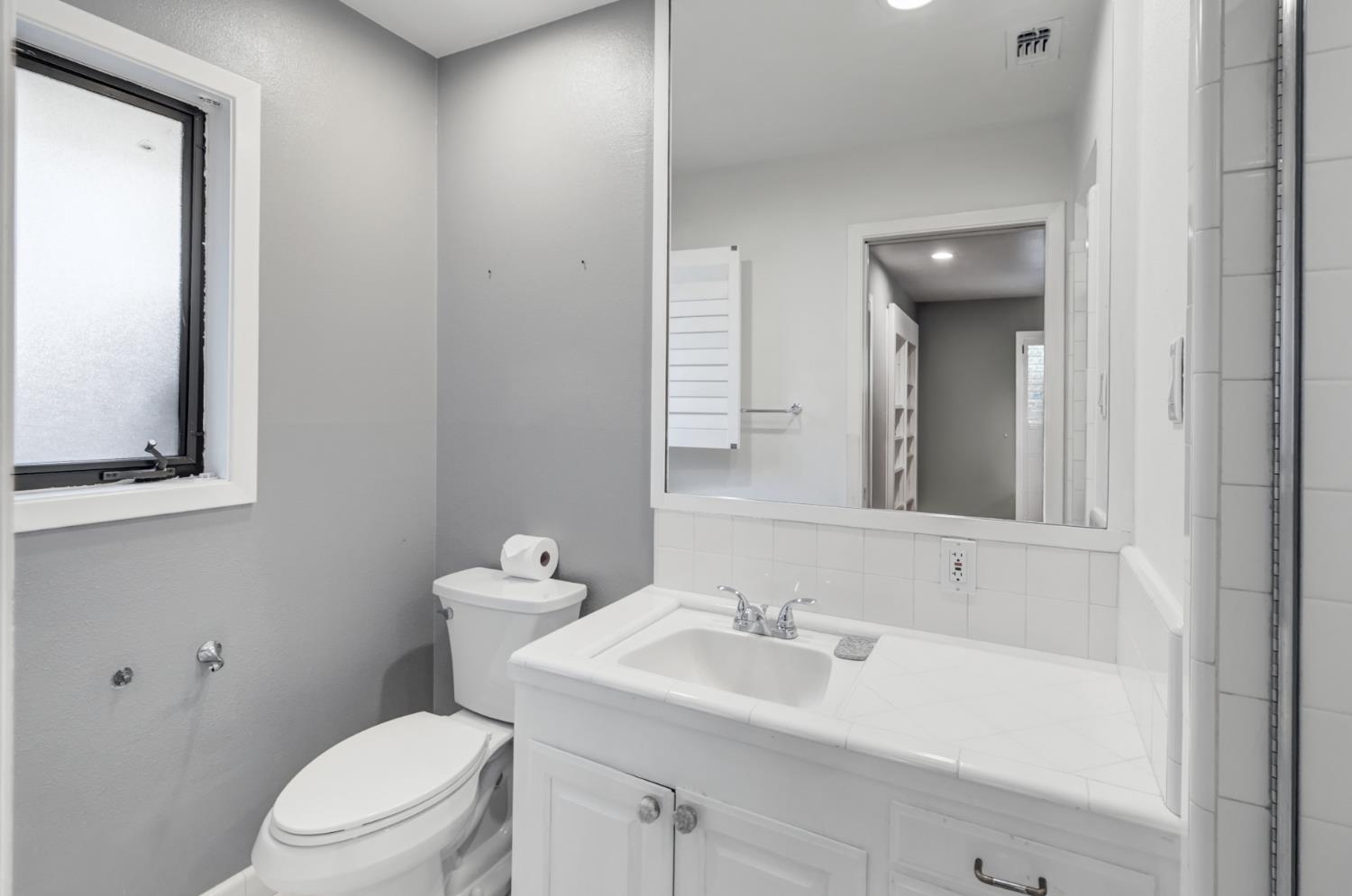 Active, 4 Bedrooms, 3 Bathrooms, Single Family Home, Carmichael, Del Dayo Estates, 1501 Elsdon Cir, Carmichael, CA 95608-6014, Beth Christensen, Dunnigan Realtors, Top Agent