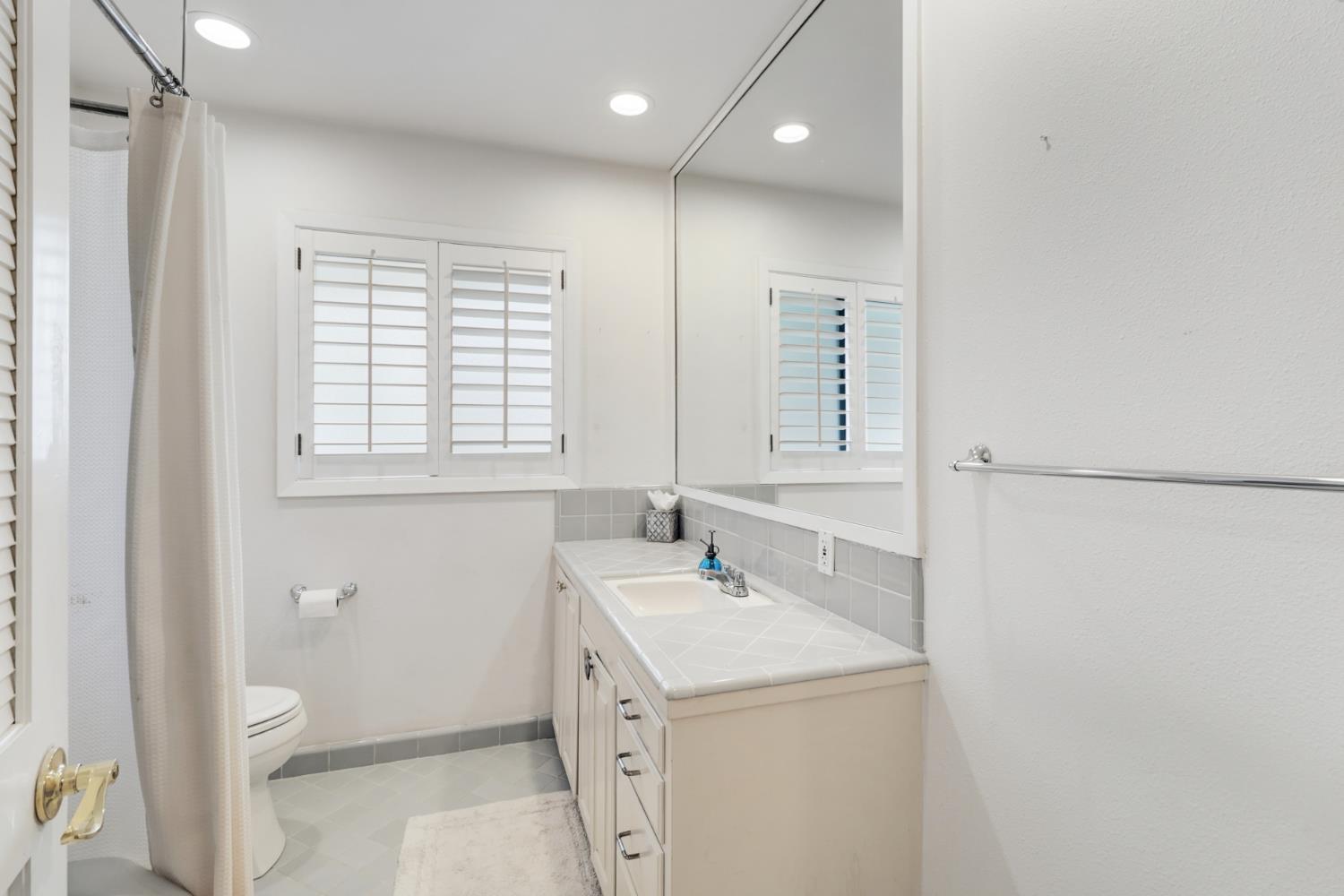 Active, 4 Bedrooms, 3 Bathrooms, Single Family Home, Carmichael, Del Dayo Estates, 1501 Elsdon Cir, Carmichael, CA 95608-6014, Beth Christensen, Dunnigan Realtors, Top Agent