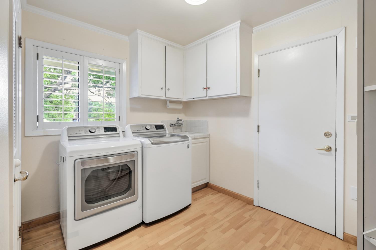 Active, 4 Bedrooms, 3 Bathrooms, Single Family Home, Carmichael, Del Dayo Estates, 1501 Elsdon Cir, Carmichael, CA 95608-6014, Beth Christensen, Dunnigan Realtors, Top Agent