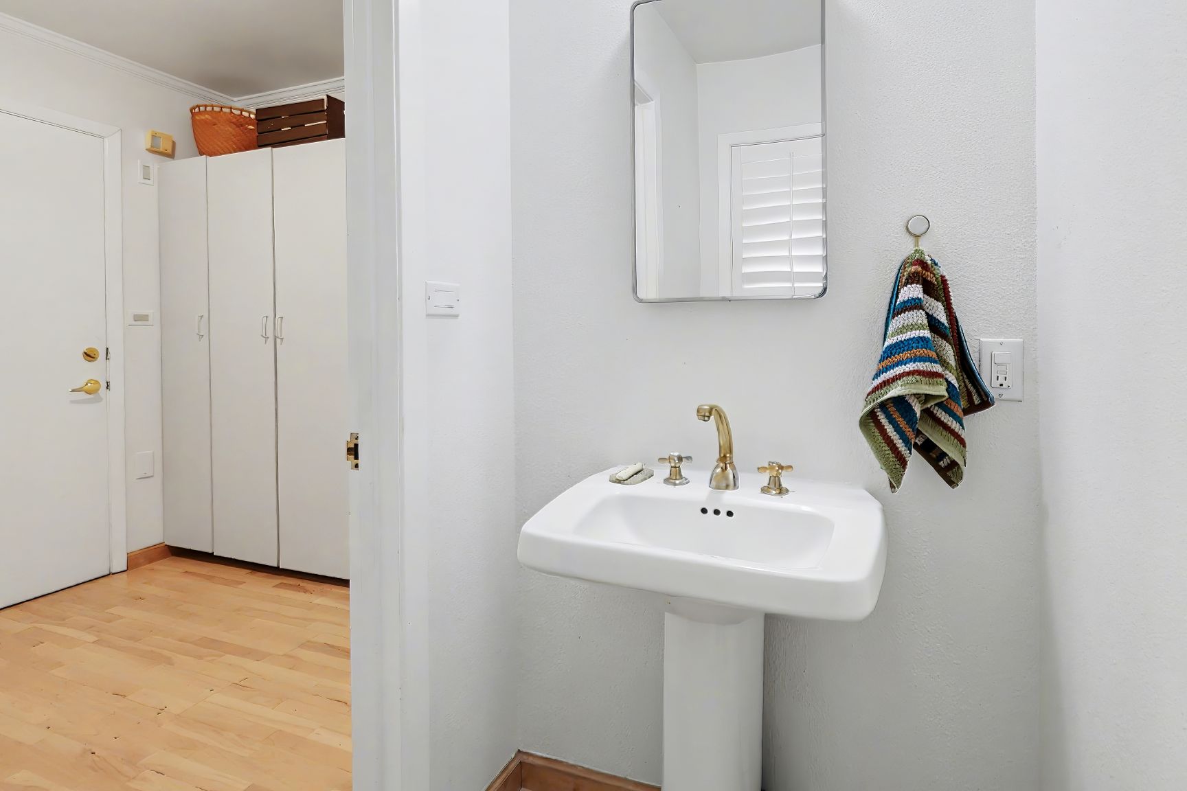 Active, 4 Bedrooms, 3 Bathrooms, Single Family Home, Carmichael, Del Dayo Estates, 1501 Elsdon Cir, Carmichael, CA 95608-6014, Beth Christensen, Dunnigan Realtors, Top Agent