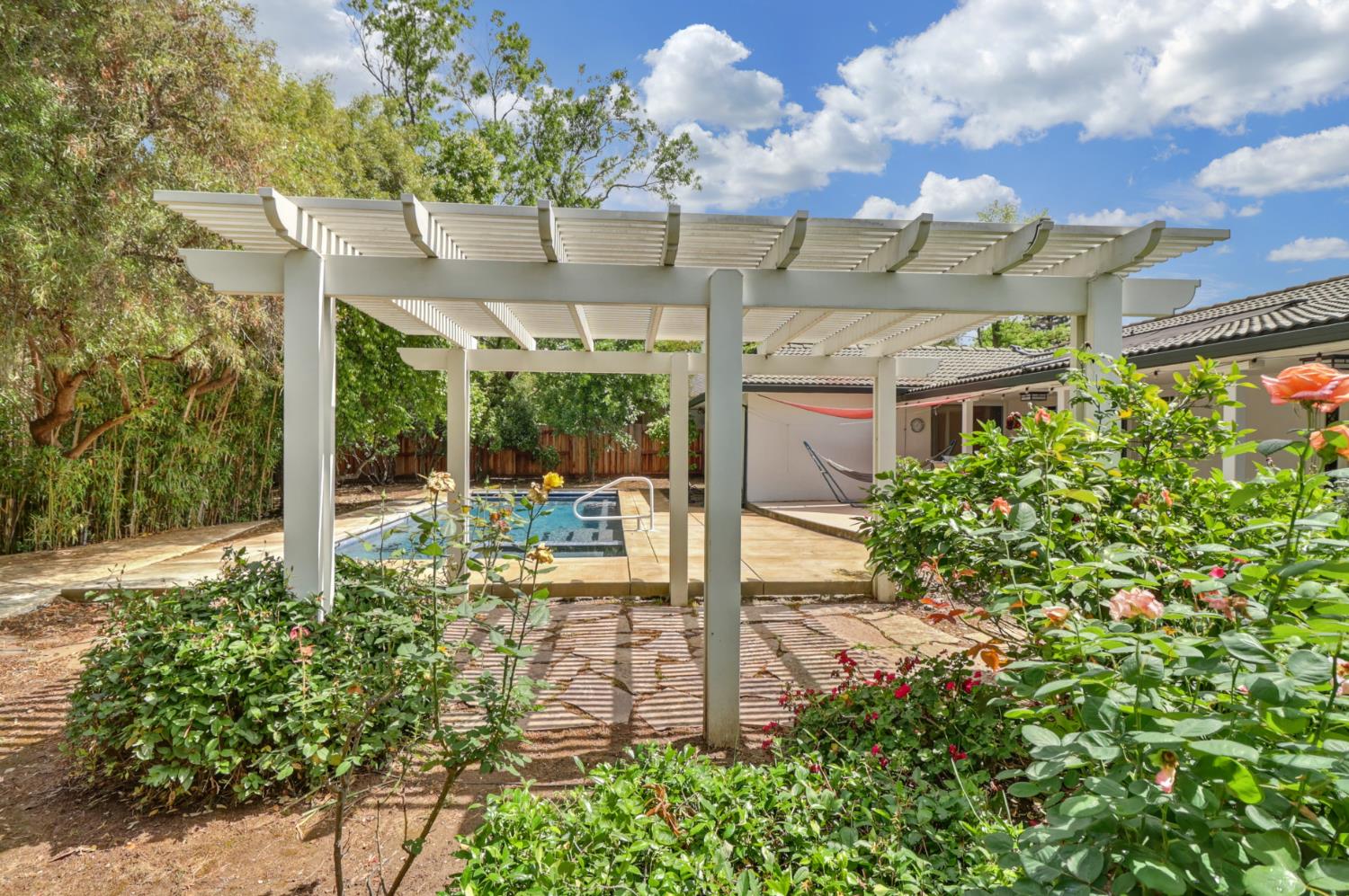 Active, 4 Bedrooms, 3 Bathrooms, Single Family Home, Carmichael, Del Dayo Estates, 1501 Elsdon Cir, Carmichael, CA 95608-6014, Beth Christensen, Dunnigan Realtors, Top Agent