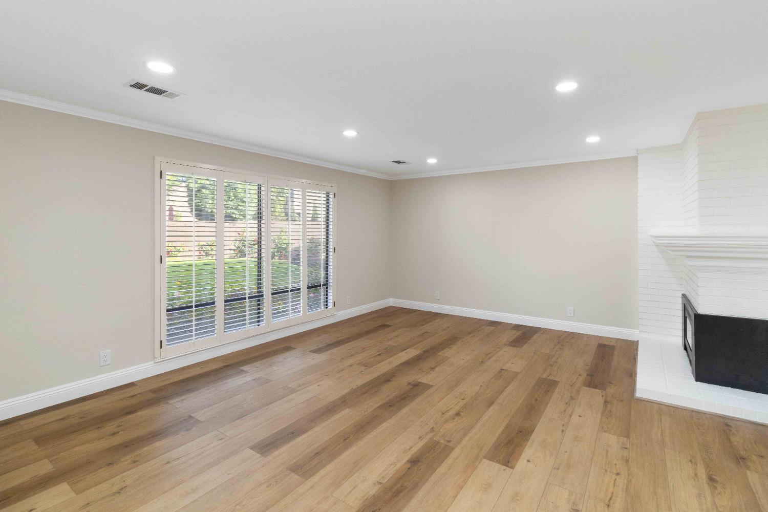 Pending, 3 Bedrooms, 2 Bathrooms, Single Family Home, Sacto Arden/Arcade Creek/Vicinity, 1006 Dunbarton Cir, Sacramento, CA 95825, Beth Christensen, Dunnigan Realtors, Top Agent