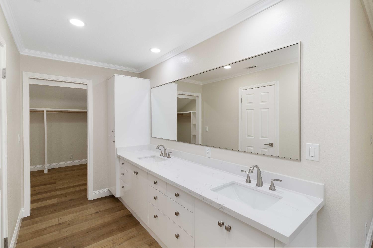 Pending, 3 Bedrooms, 2 Bathrooms, Single Family Home, Sacto Arden/Arcade Creek/Vicinity, 1006 Dunbarton Cir, Sacramento, CA 95825, Beth Christensen, Dunnigan Realtors, Top Agent