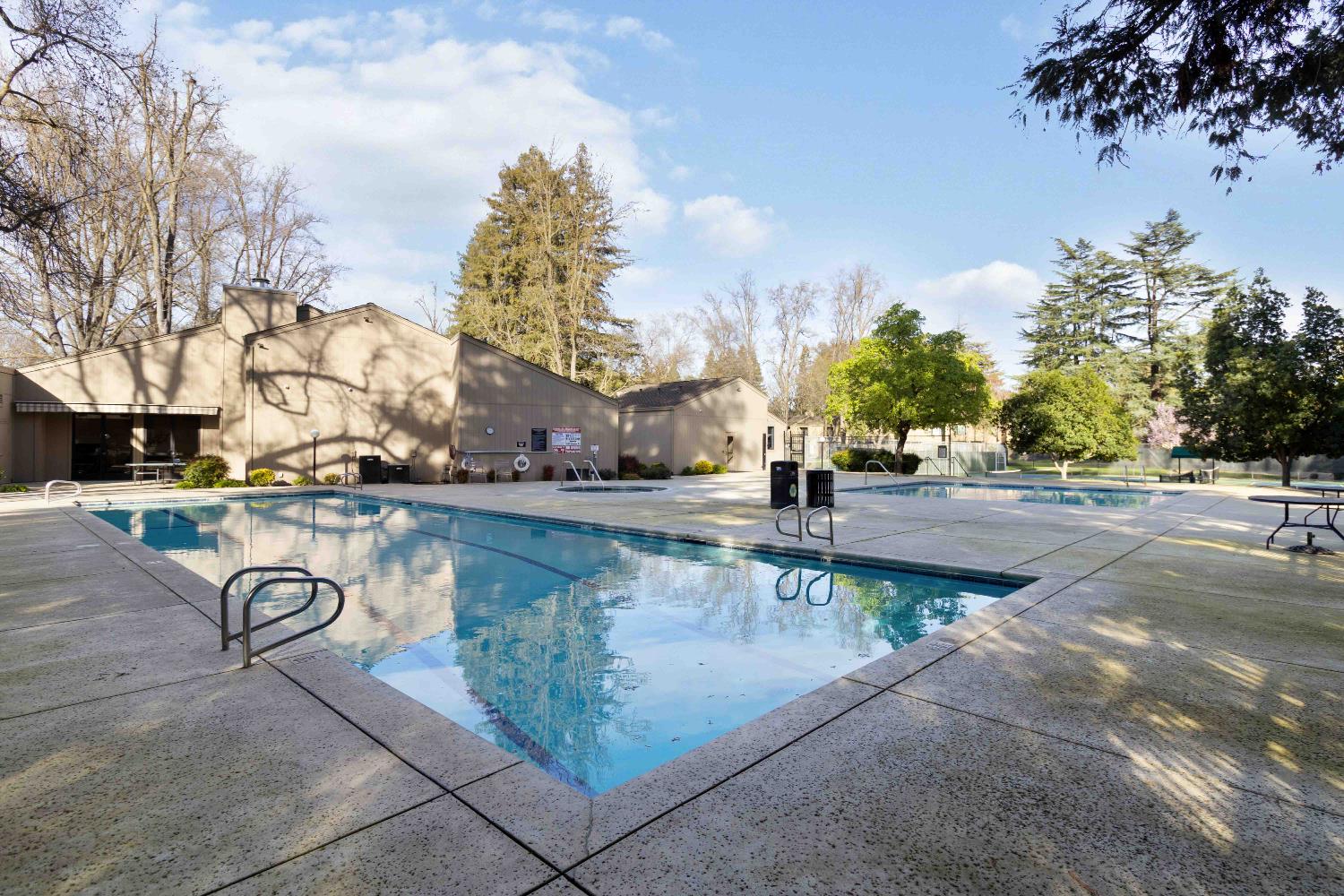 Pending, 3 Bedrooms, 2 Bathrooms, Single Family Home, Sacto Arden/Arcade Creek/Vicinity, 1006 Dunbarton Cir, Sacramento, CA 95825, Beth Christensen, Dunnigan Realtors, Top Agent