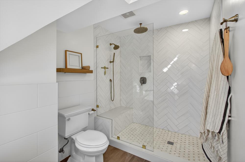 Pending, 3 Bedrooms, 2 Bathrooms, Single Family Home, Sacramento Downtown/Midtown, 721 38th St, Sacramento, CA 95816-3930, Beth Christensen, Dunnigan Realtors, Top Agent